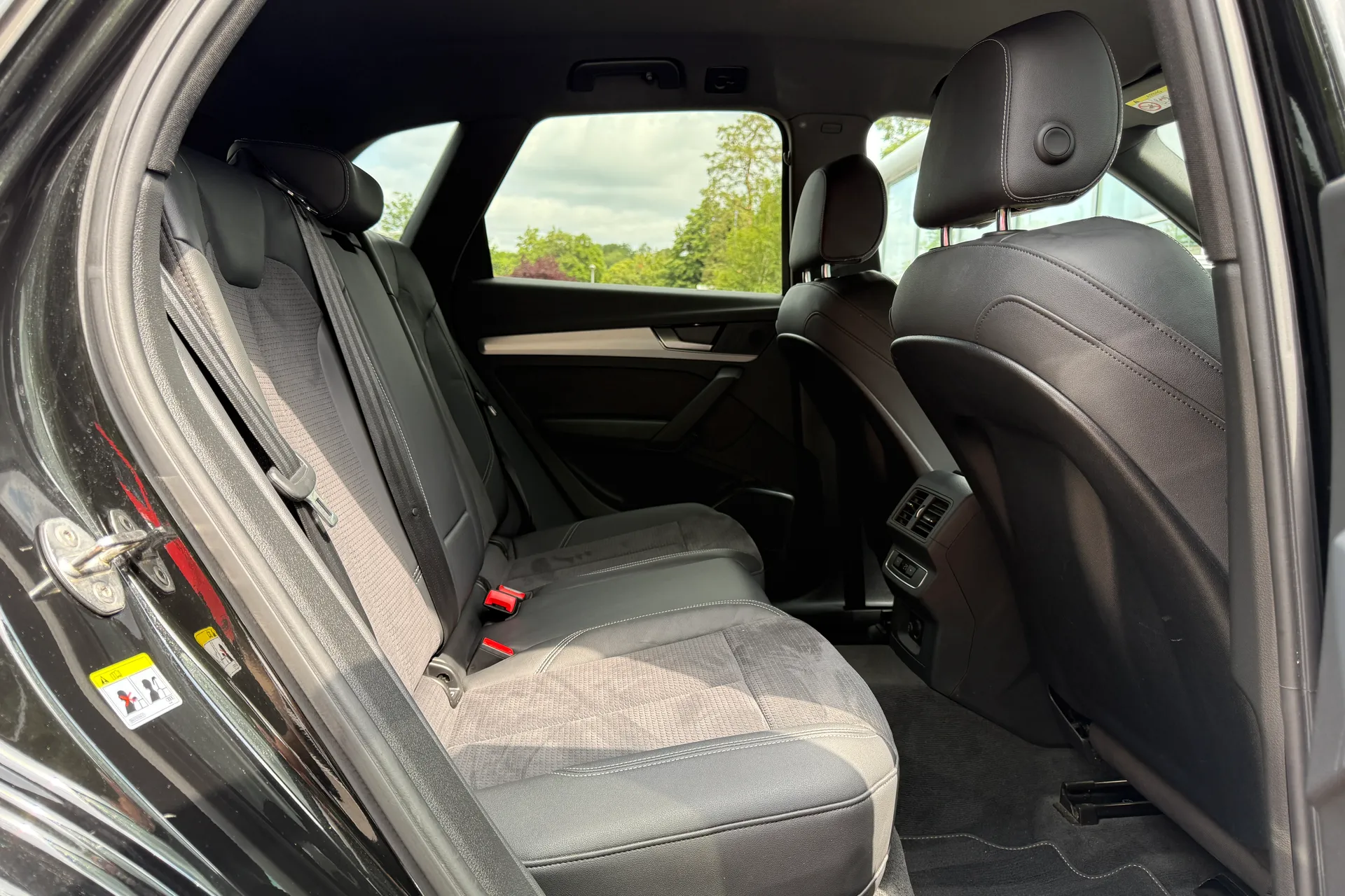 Audi Q5 thumbnail image number 26