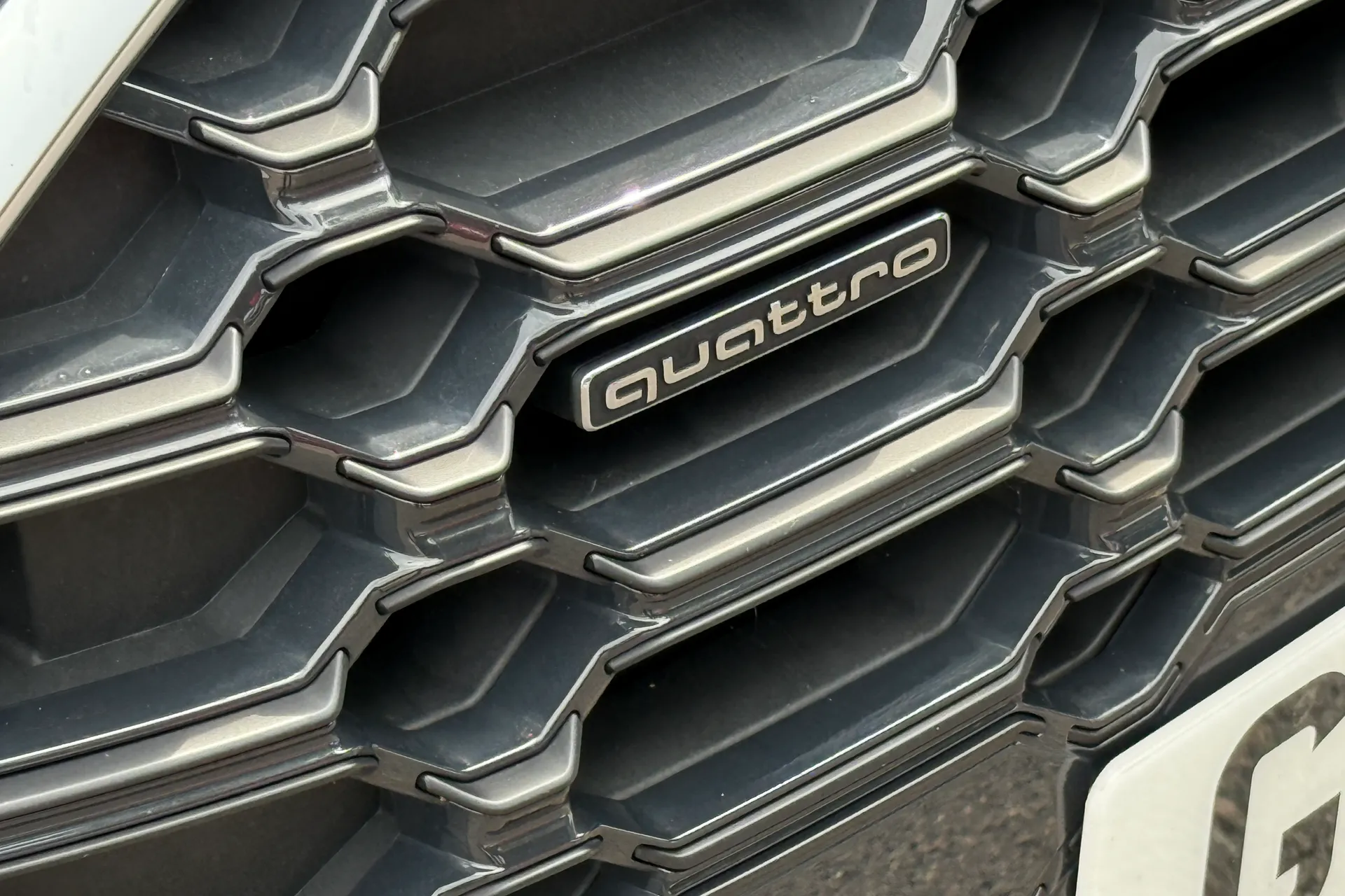 Audi Q5 thumbnail image number 8