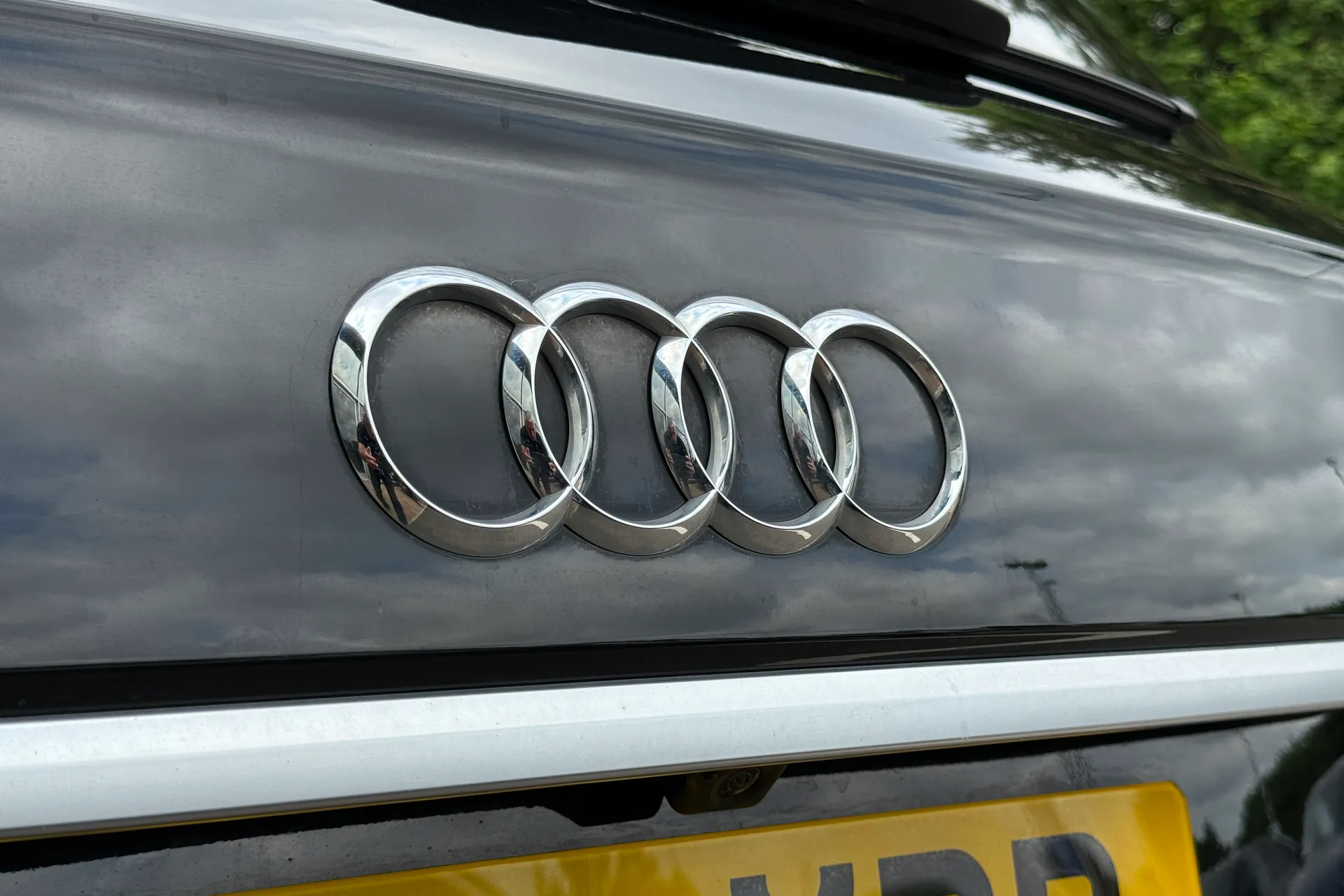 Audi Q5 thumbnail image number 15