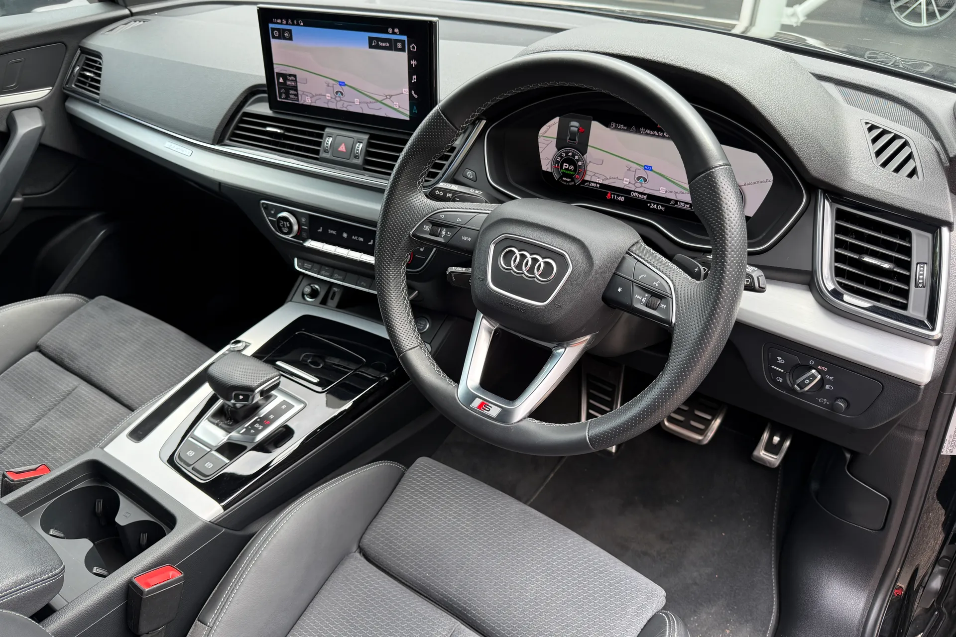 Audi Q5 thumbnail image number 4