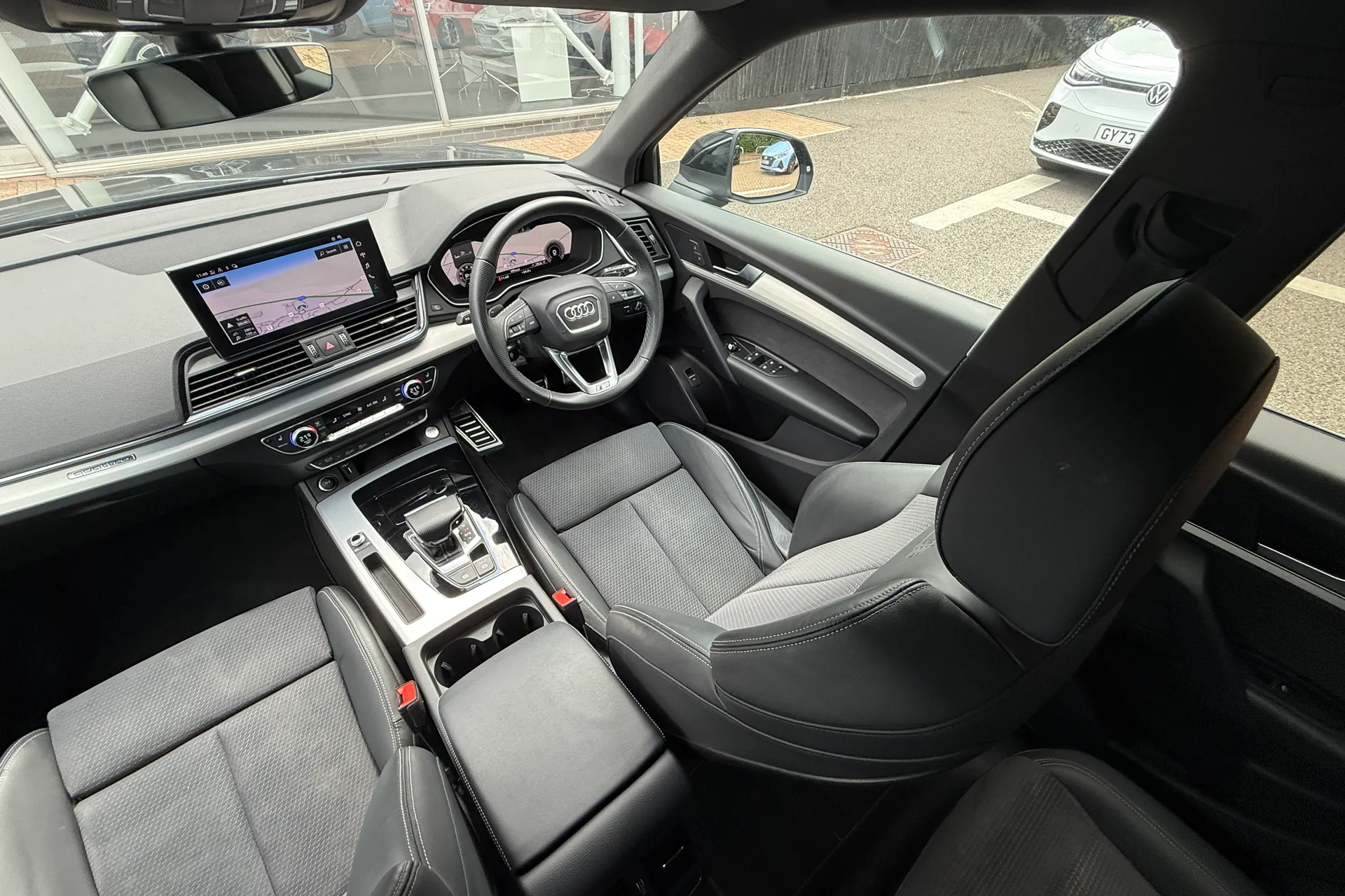 Audi Q5 thumbnail image number 37