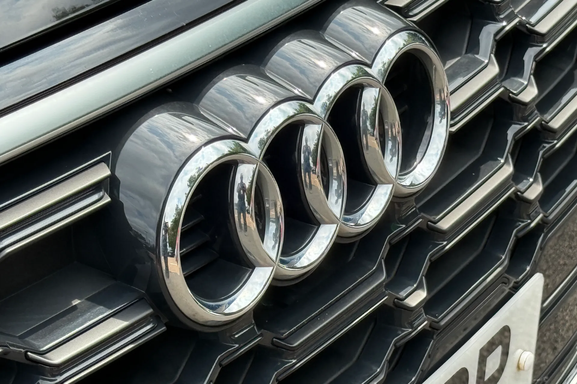 Audi Q5 thumbnail image number 9