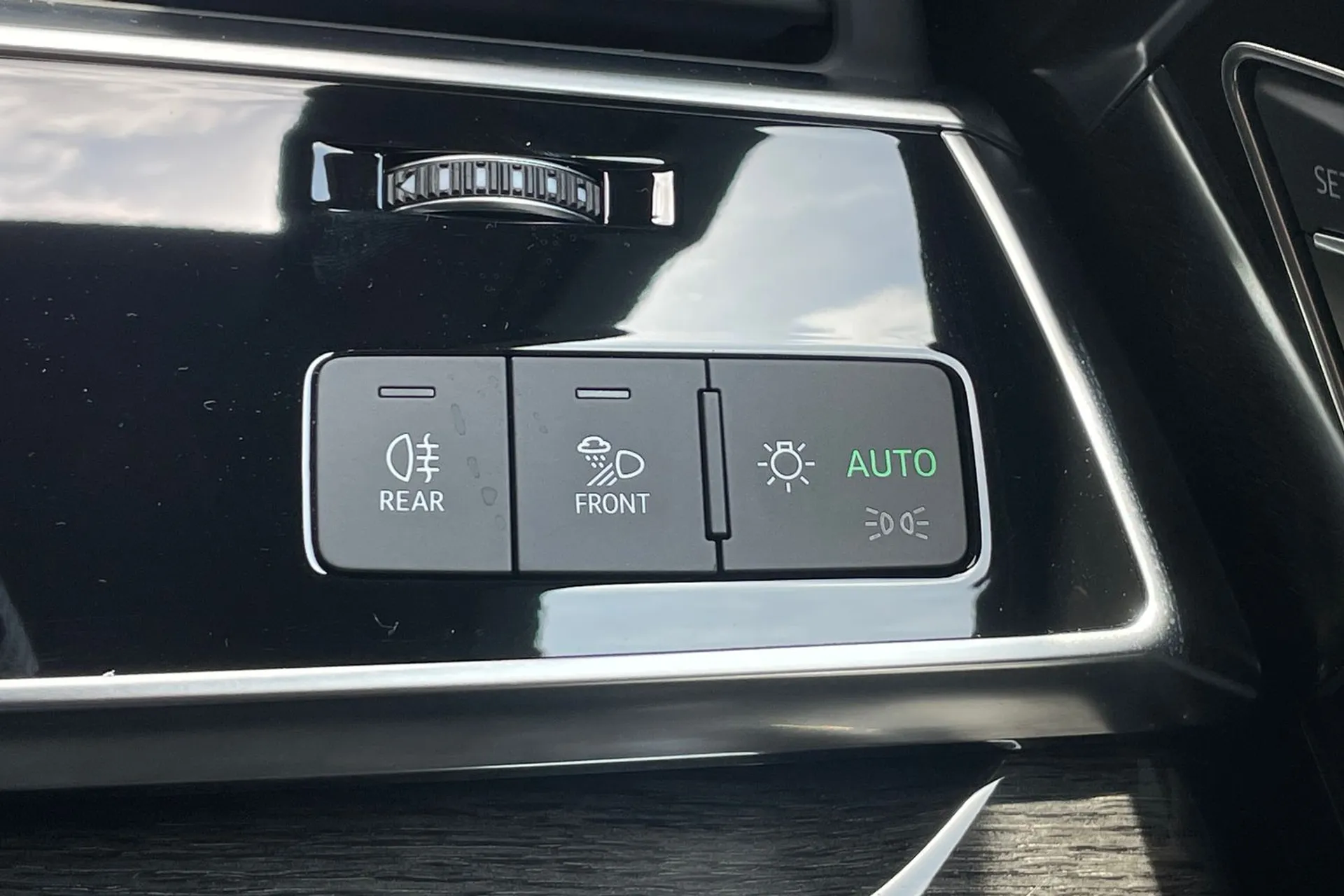 Audi Q7 thumbnail image number 56