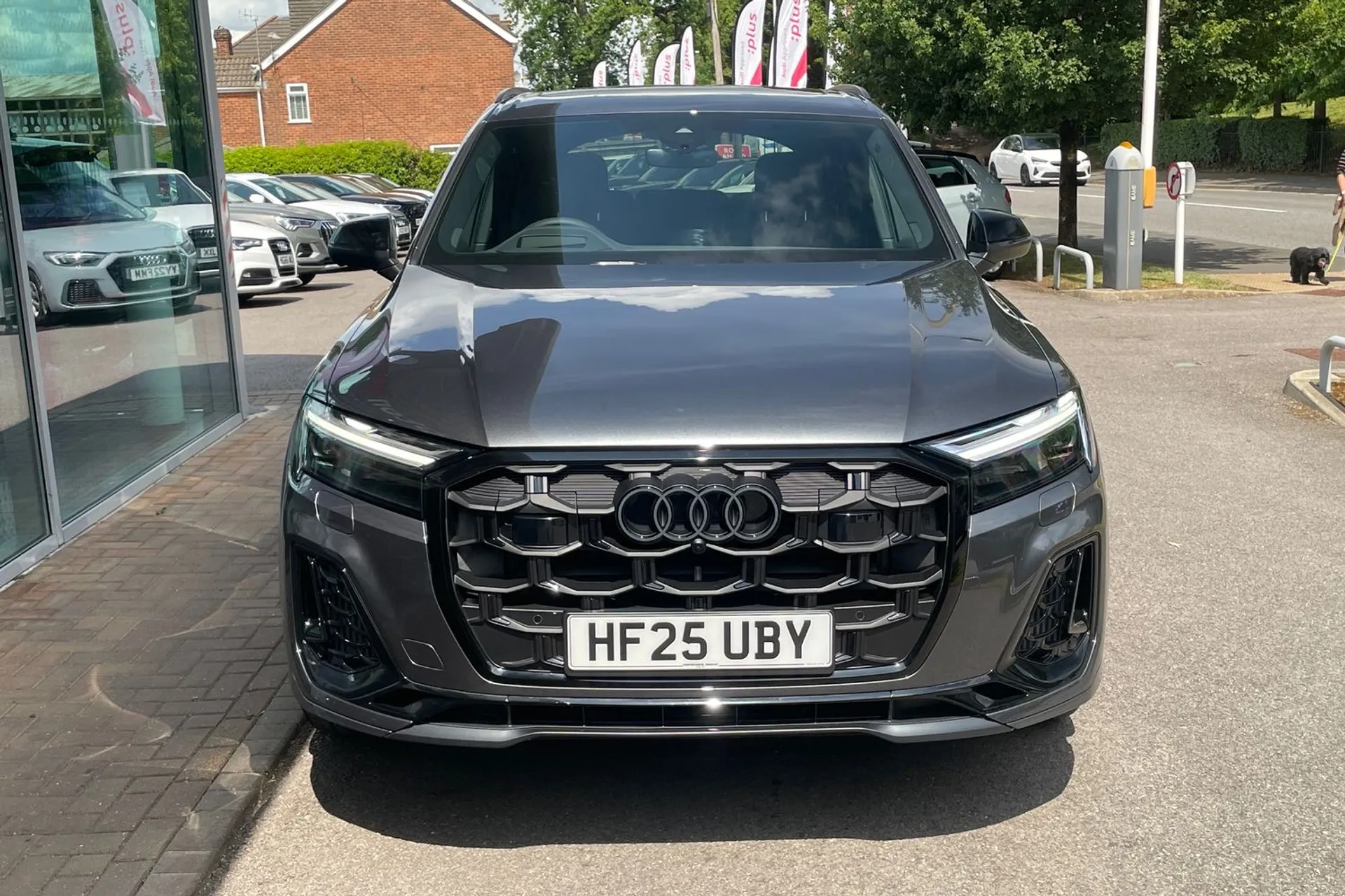 Audi Q7 thumbnail image number 12