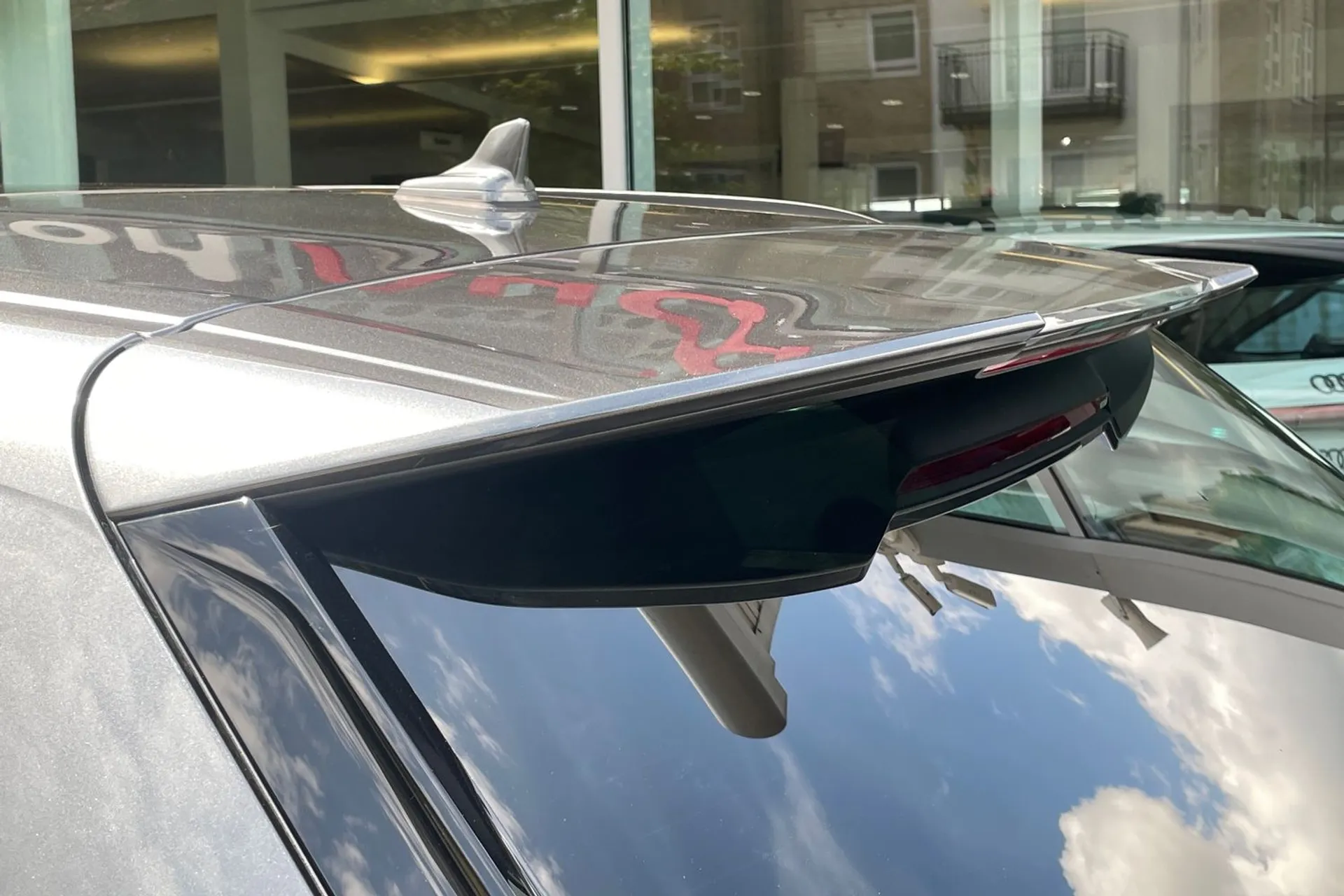 Audi Q7 thumbnail image number 15