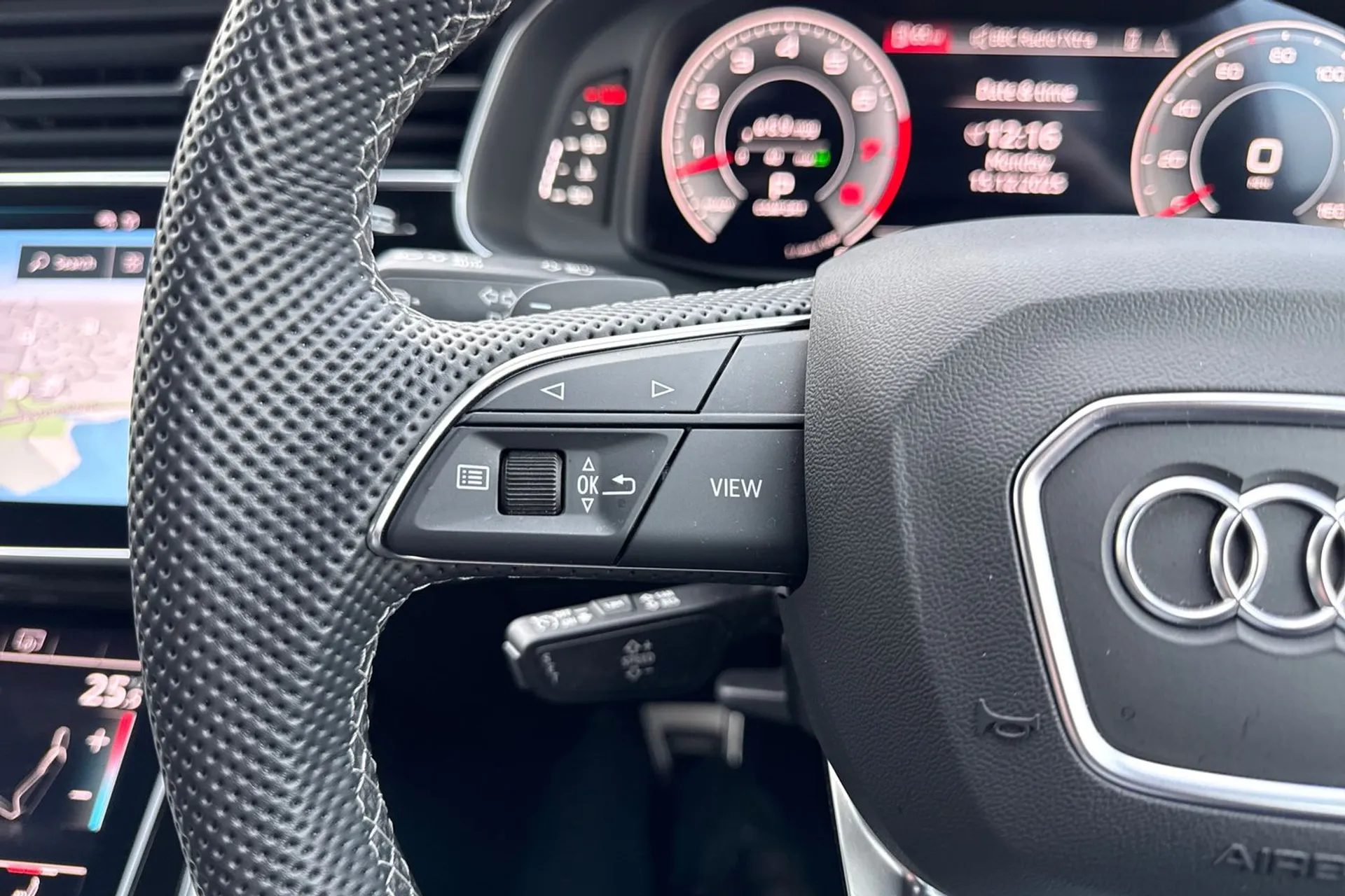 Audi Q7 thumbnail image number 50