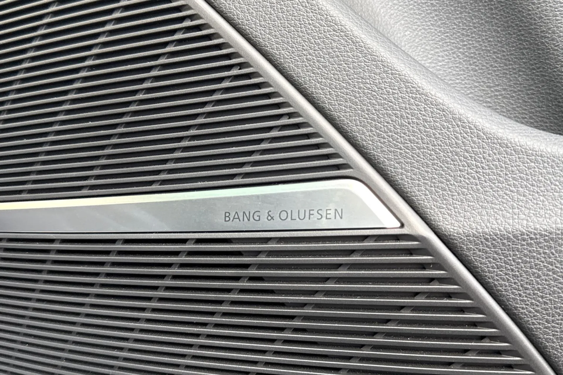 Audi Q7 thumbnail image number 42