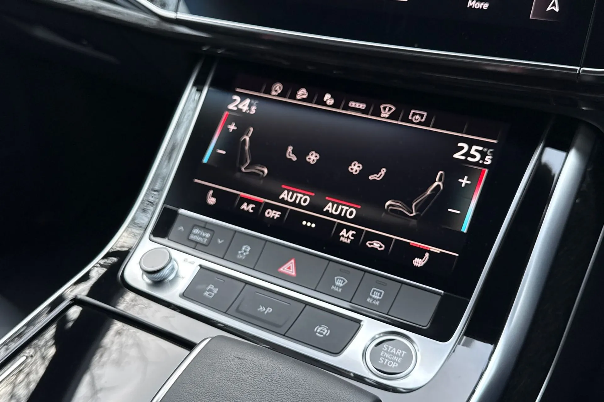 Audi Q7 thumbnail image number 33