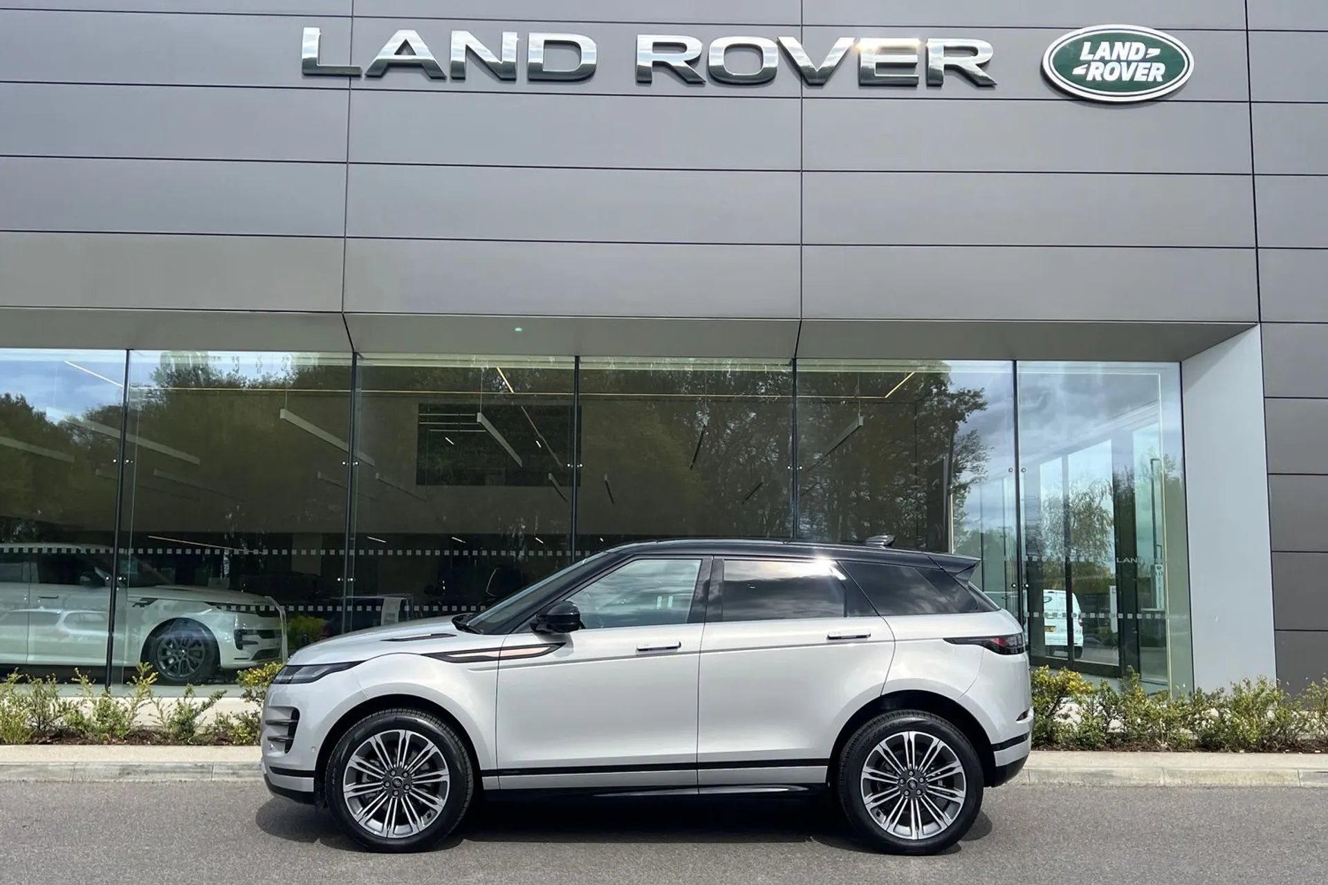 LAND ROVER RANGE ROVER EVOQUE thumbnail image number 8