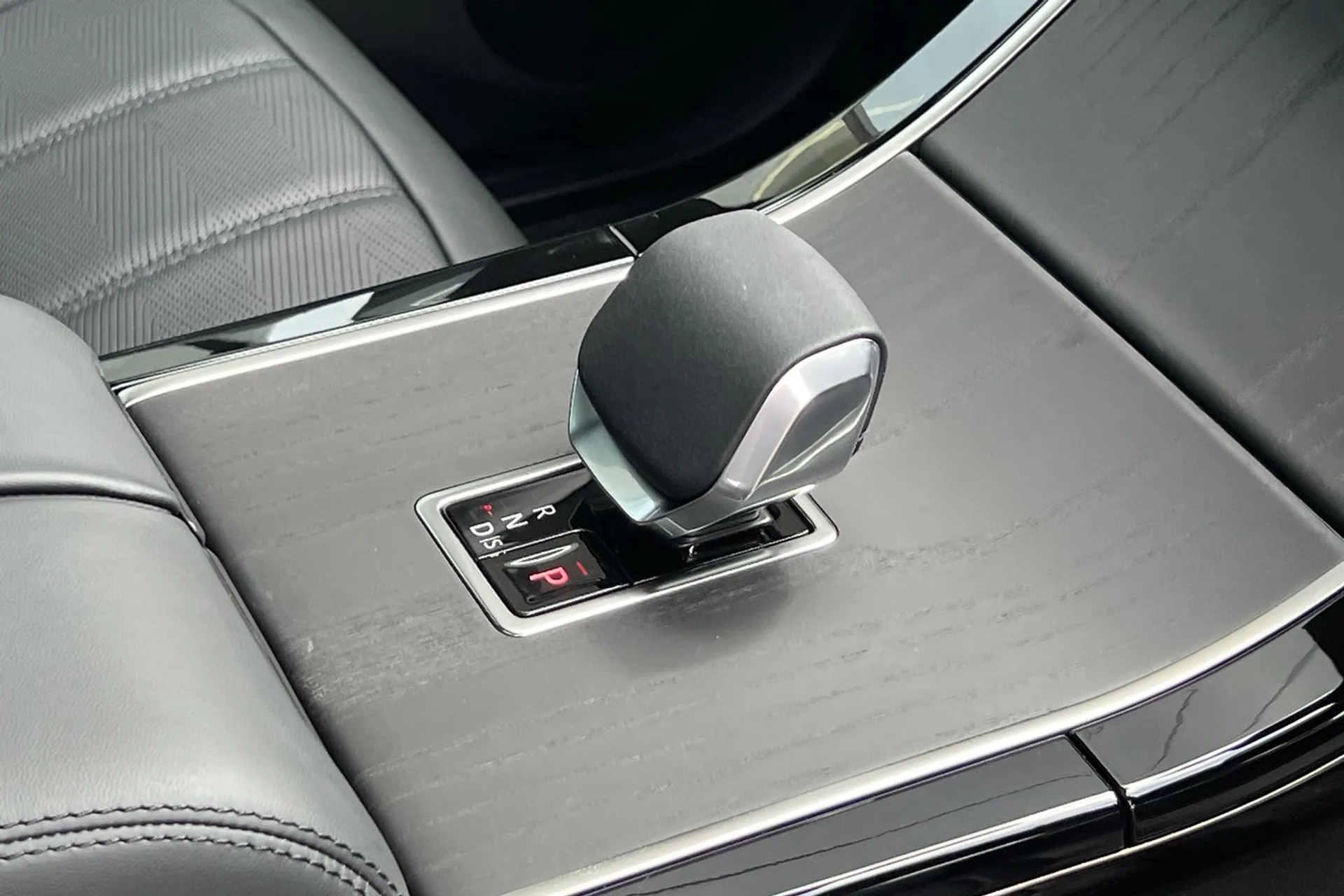 LAND ROVER RANGE ROVER EVOQUE thumbnail image number 22