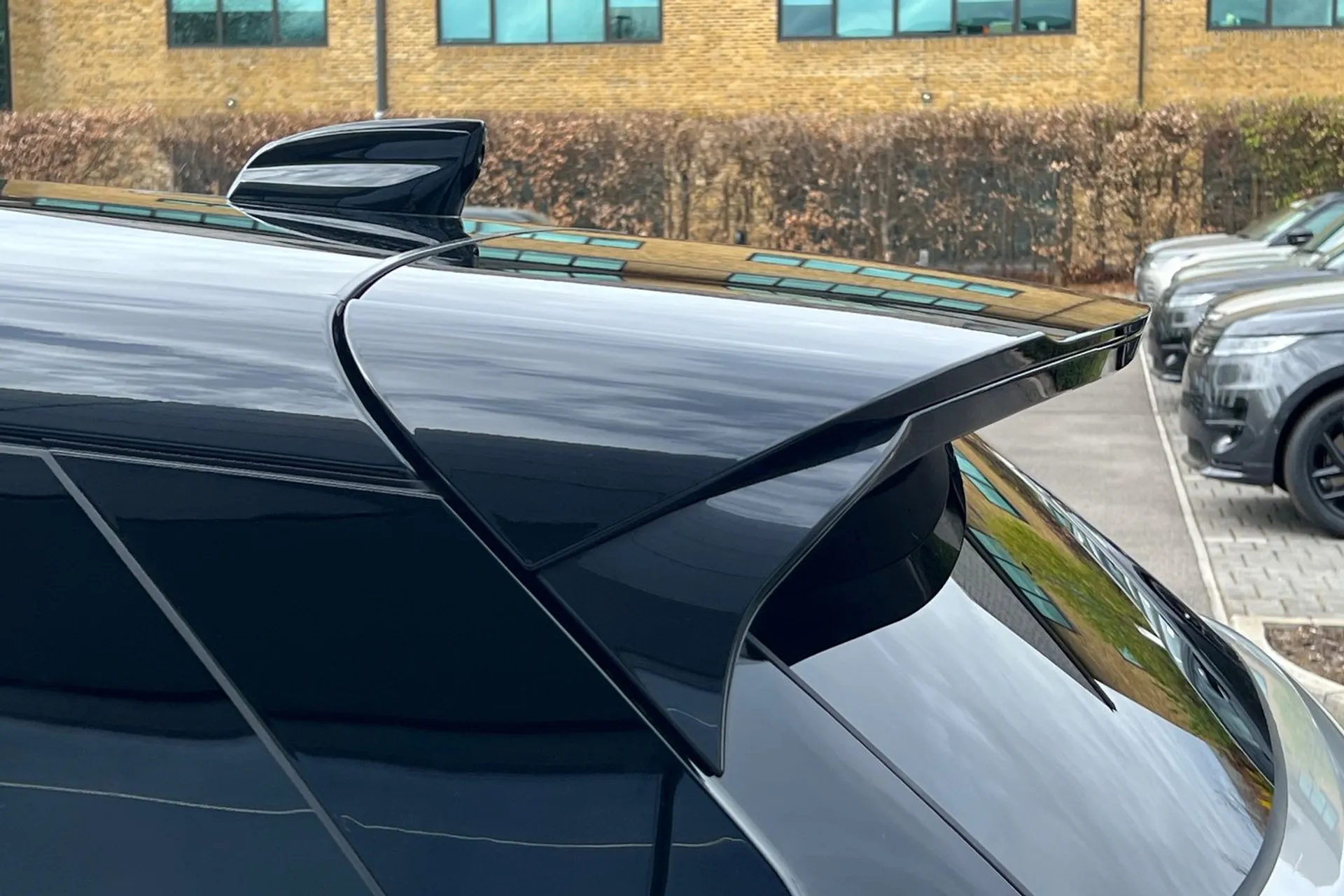 LAND ROVER RANGE ROVER EVOQUE thumbnail image number 17