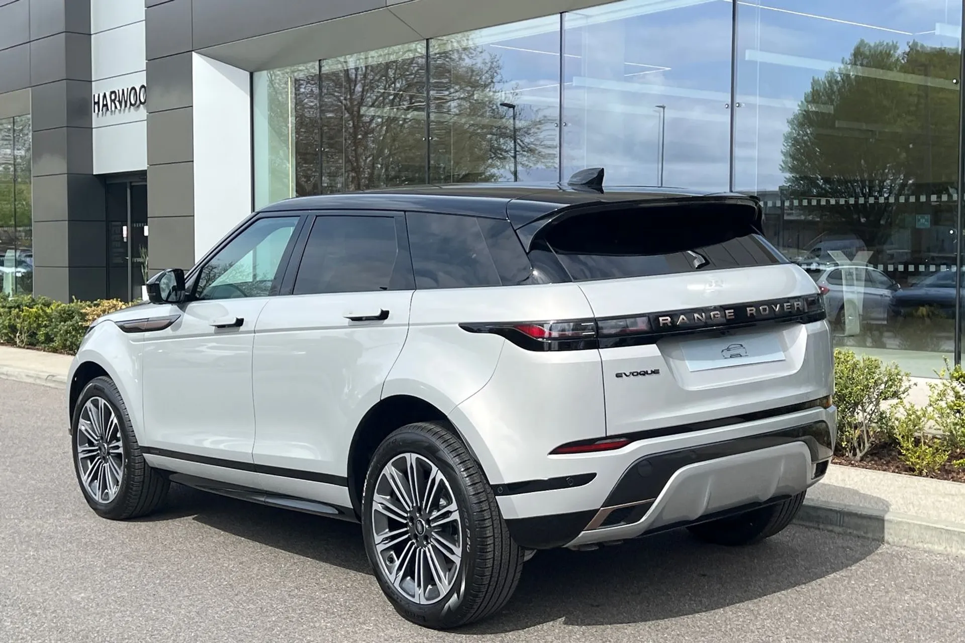 LAND ROVER RANGE ROVER EVOQUE thumbnail image number 12