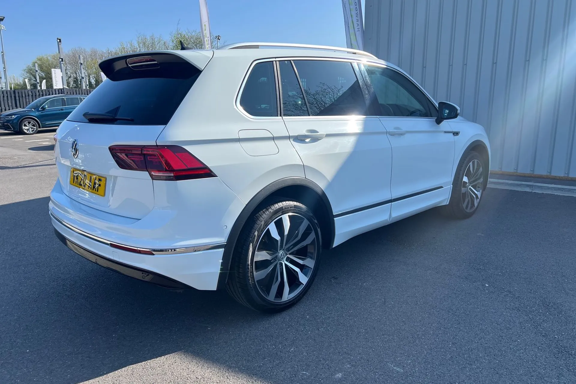 VOLKSWAGEN TIGUAN thumbnail image number 7