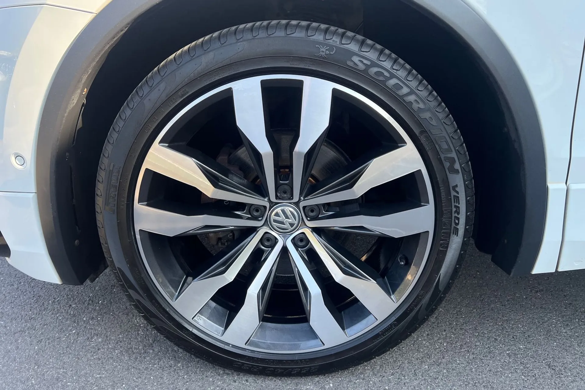 VOLKSWAGEN TIGUAN thumbnail image number 13