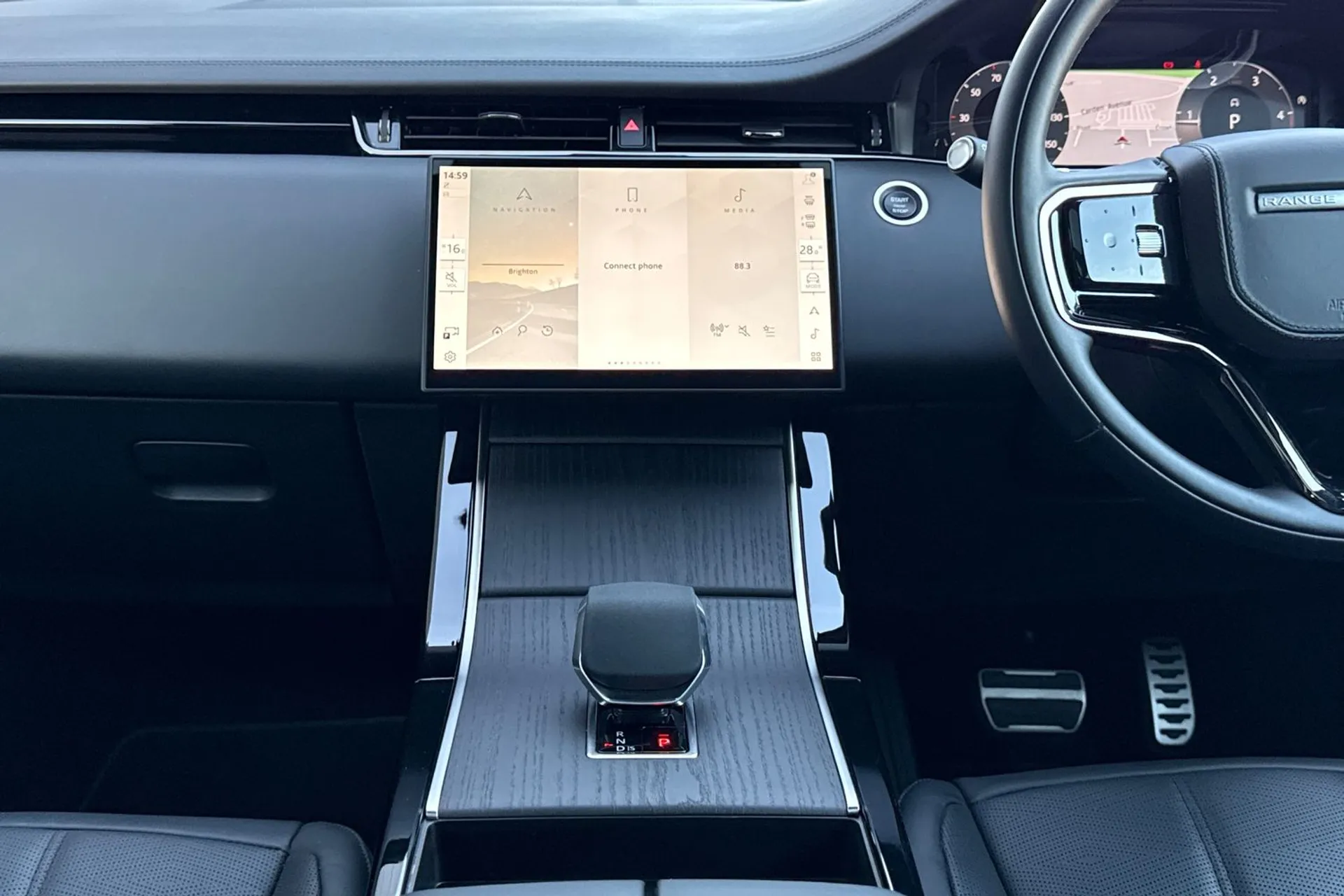 LAND ROVER RANGE ROVER EVOQUE thumbnail image number 33