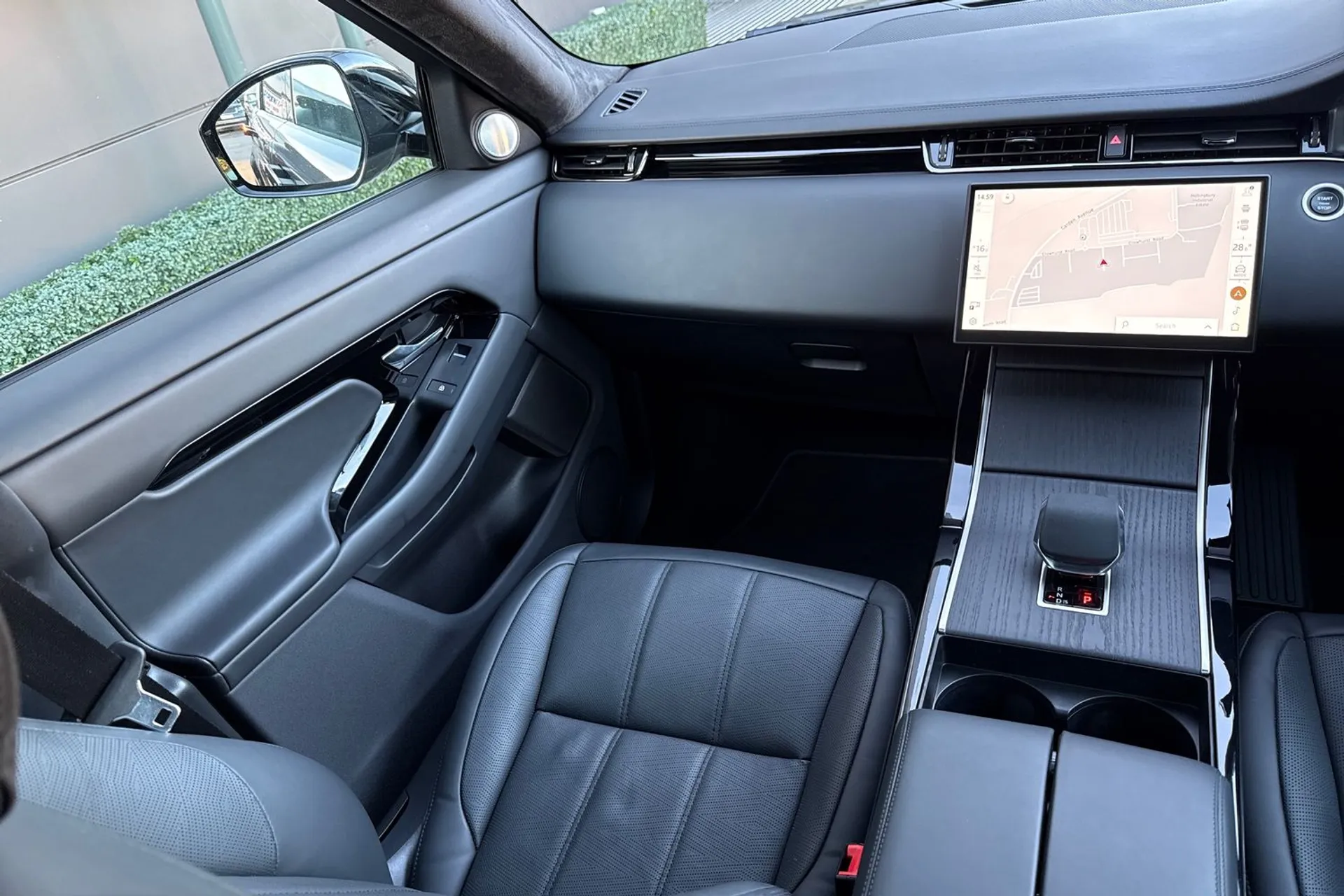 LAND ROVER RANGE ROVER EVOQUE thumbnail image number 48