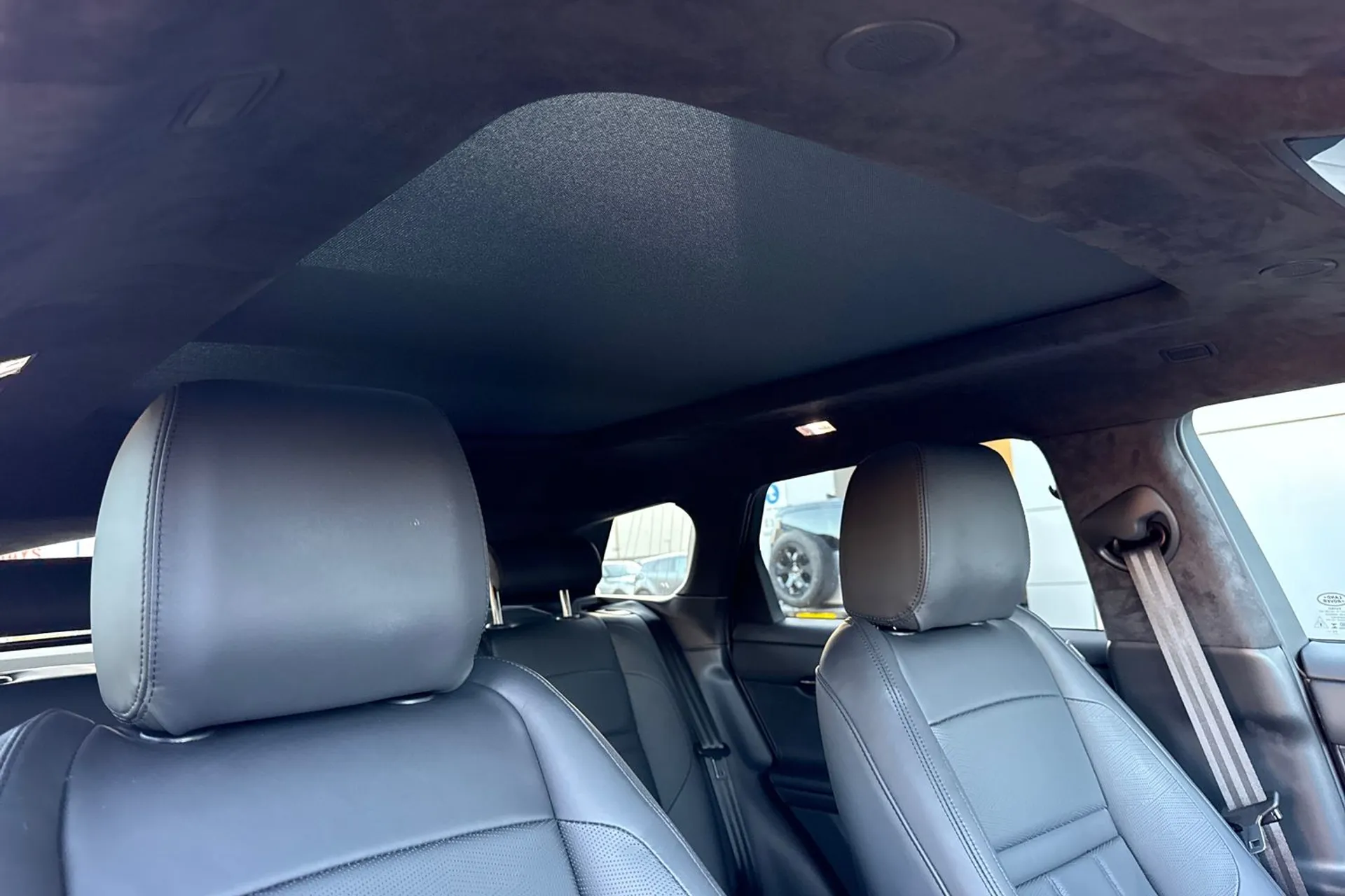 LAND ROVER RANGE ROVER EVOQUE thumbnail image number 11