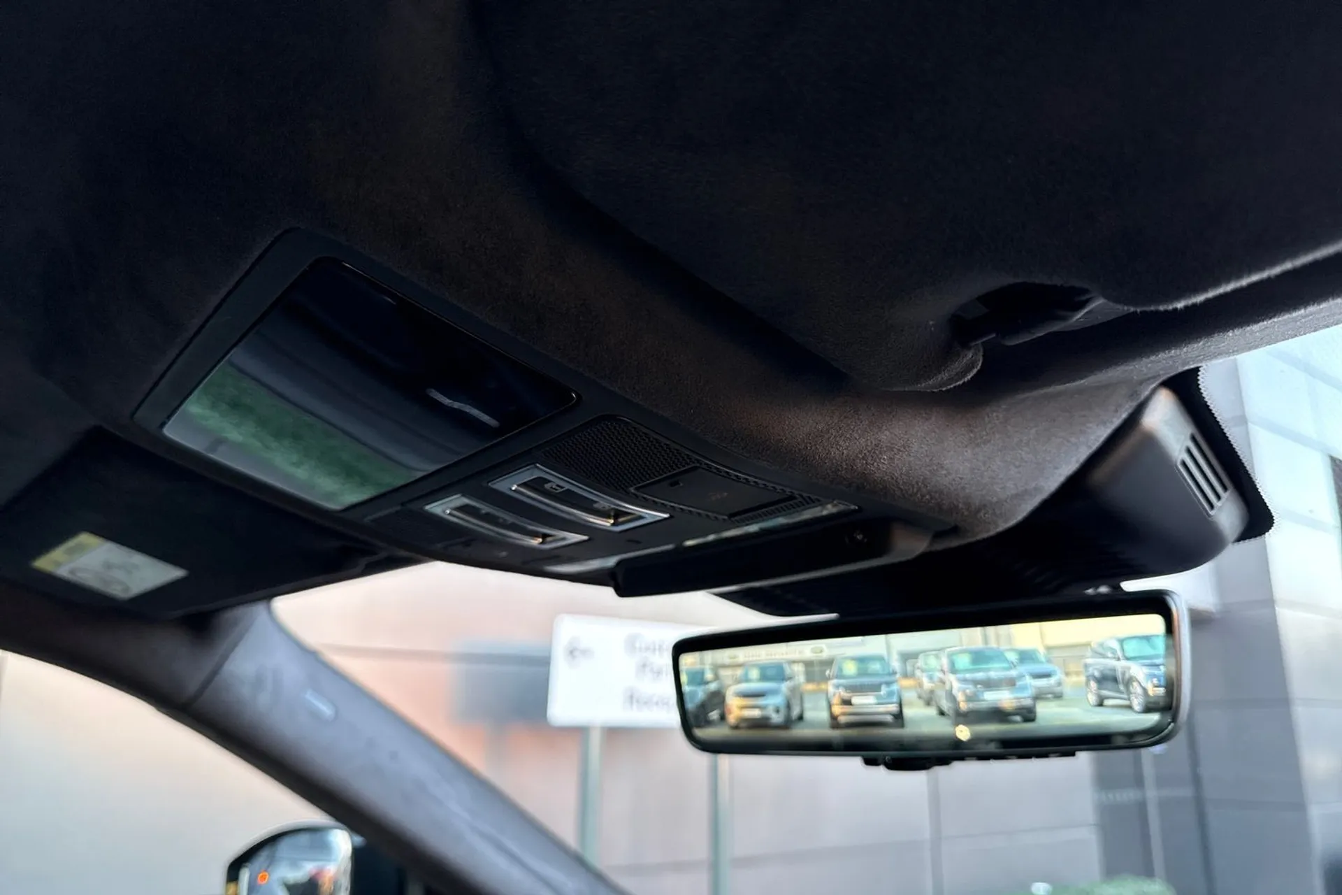 LAND ROVER RANGE ROVER EVOQUE thumbnail image number 8