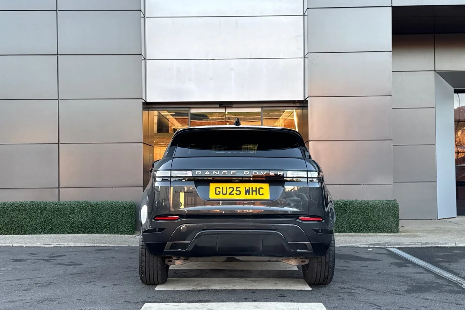 LAND ROVER RANGE ROVER EVOQUE thumbnail image number 7