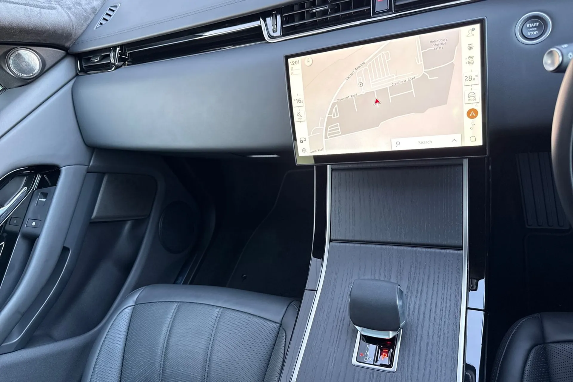 LAND ROVER RANGE ROVER EVOQUE thumbnail image number 34