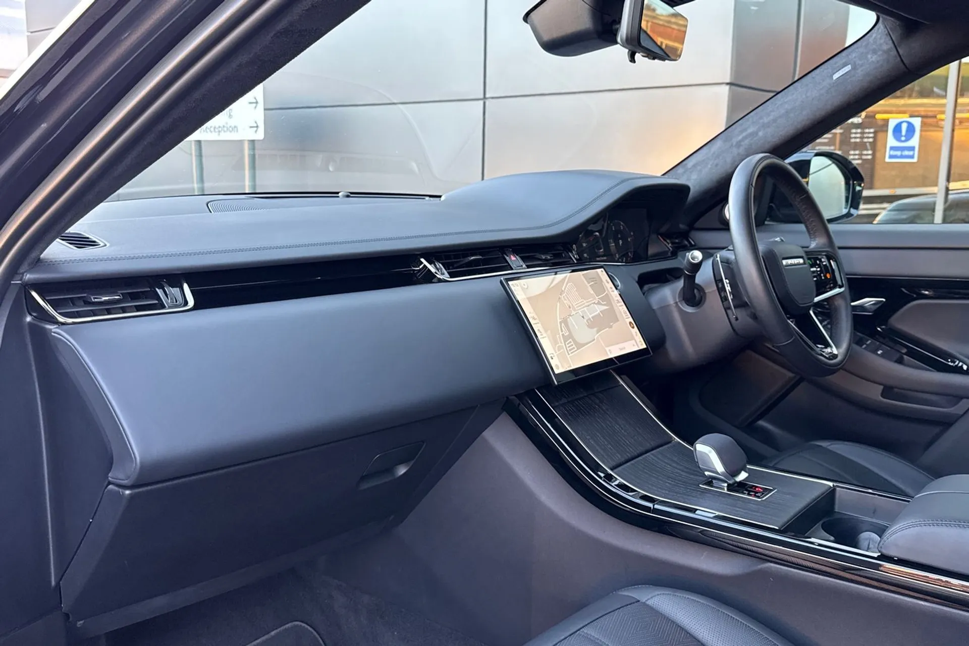 LAND ROVER RANGE ROVER EVOQUE thumbnail image number 50