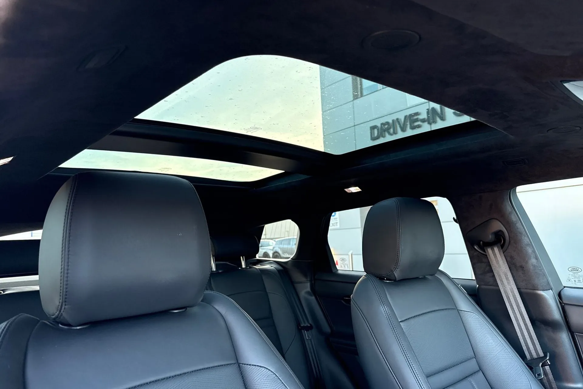 LAND ROVER RANGE ROVER EVOQUE thumbnail image number 12