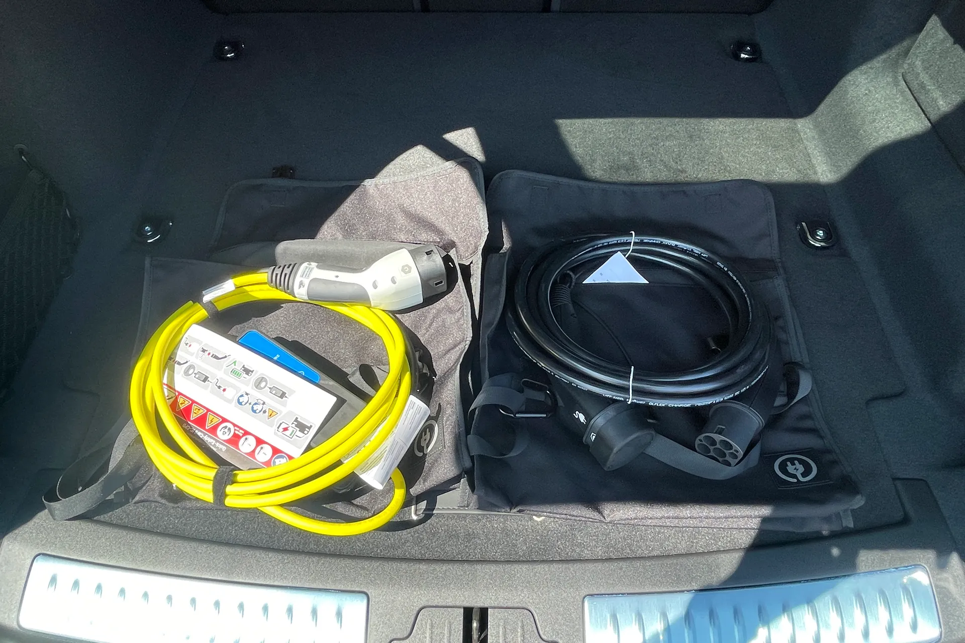 LAND ROVER RANGE ROVER VELAR thumbnail image number 65