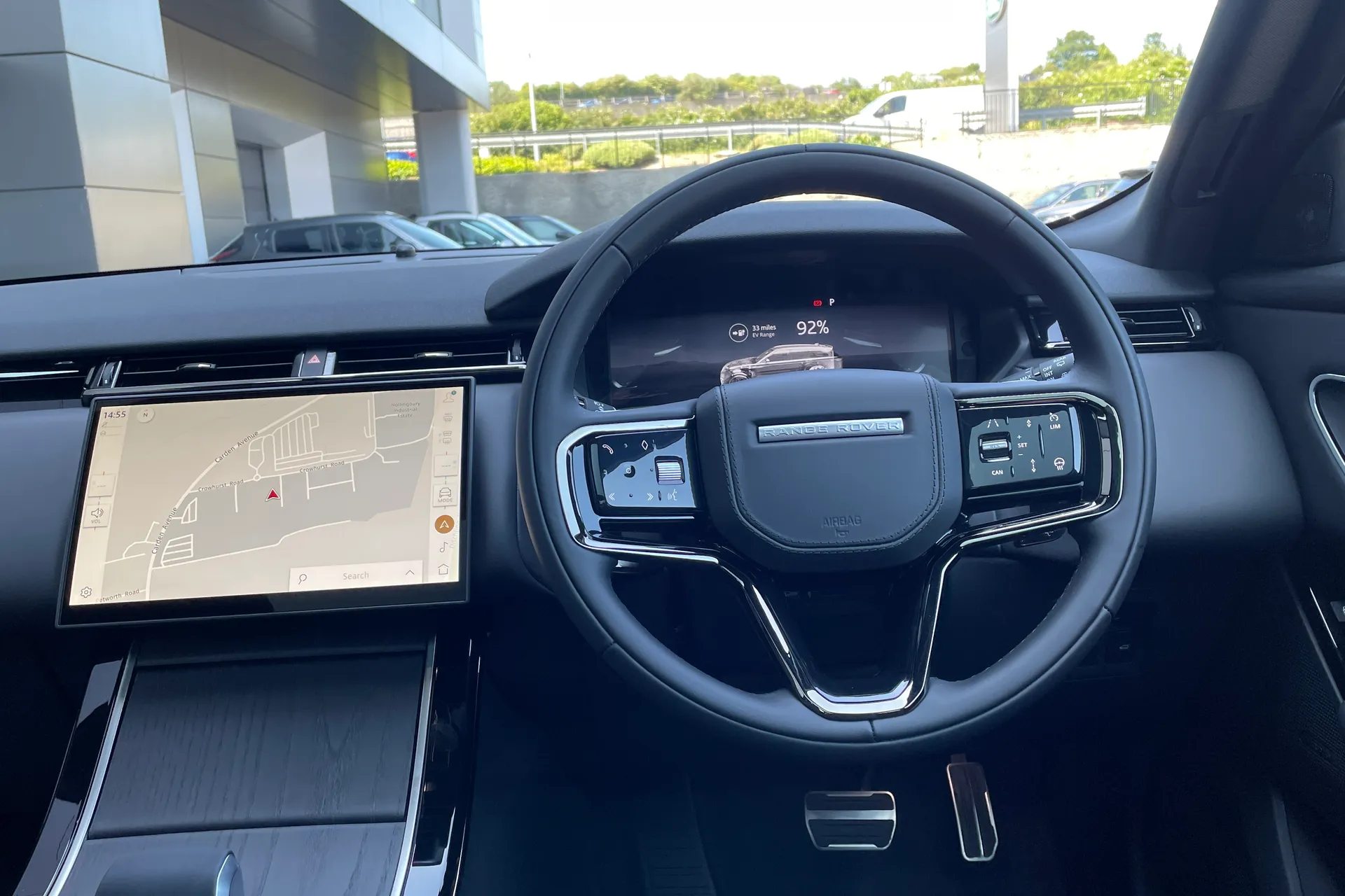 LAND ROVER RANGE ROVER VELAR thumbnail image number 46