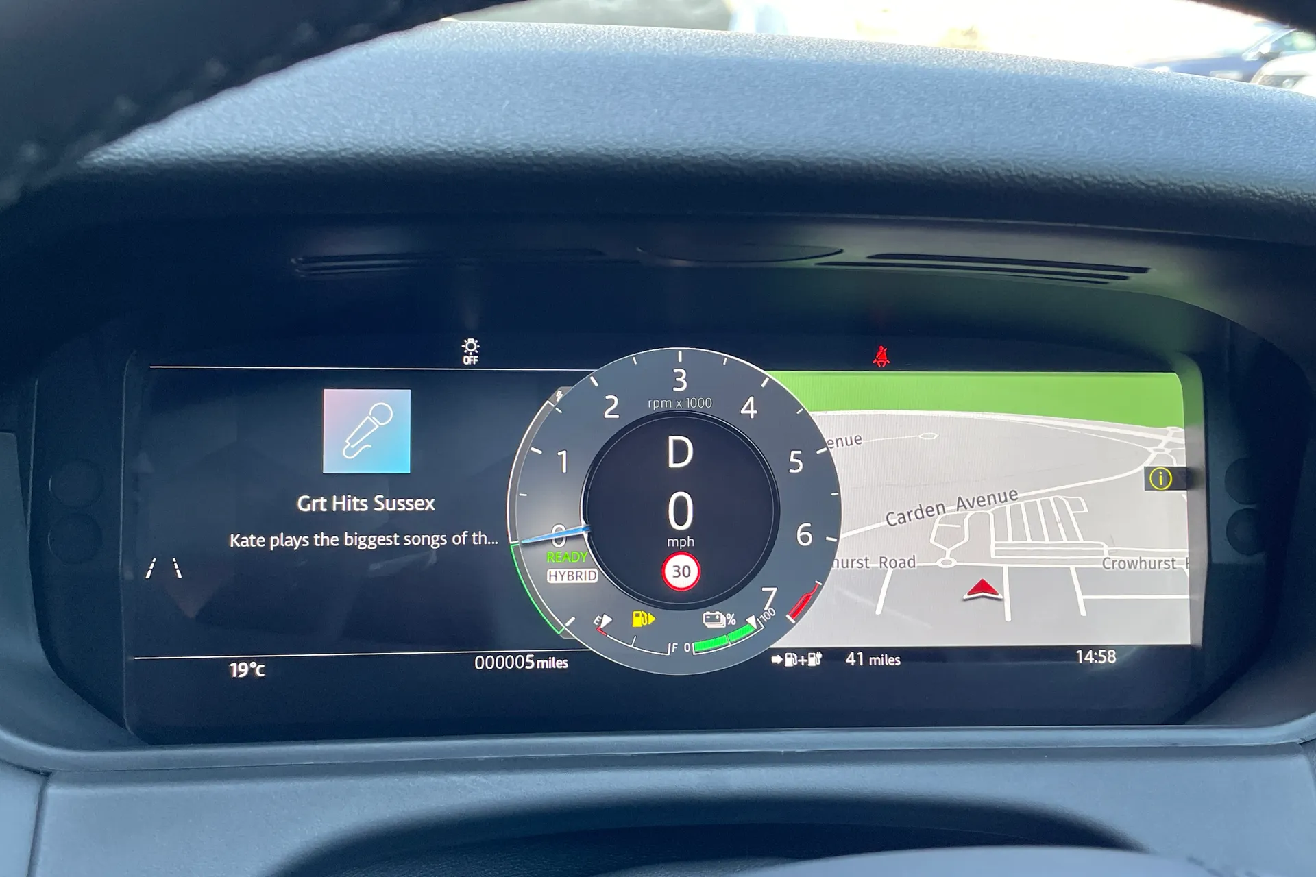 LAND ROVER RANGE ROVER VELAR thumbnail image number 47