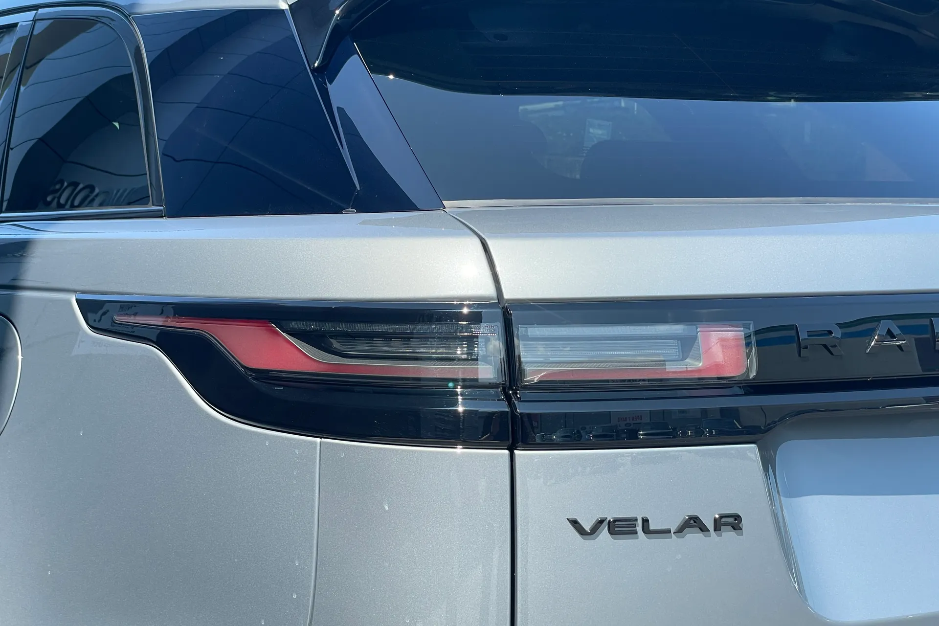 LAND ROVER RANGE ROVER VELAR thumbnail image number 60