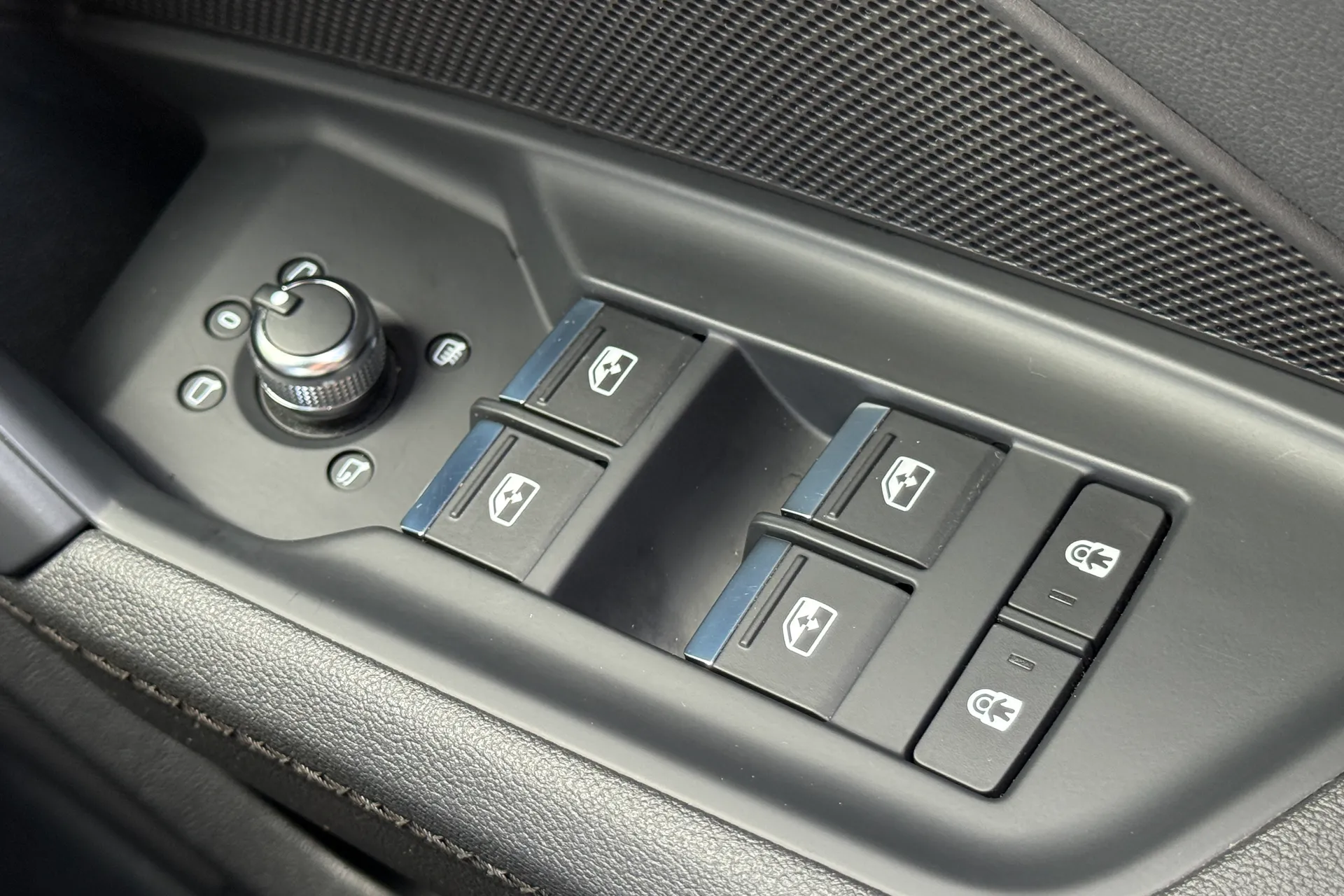 Audi A3 thumbnail image number 22