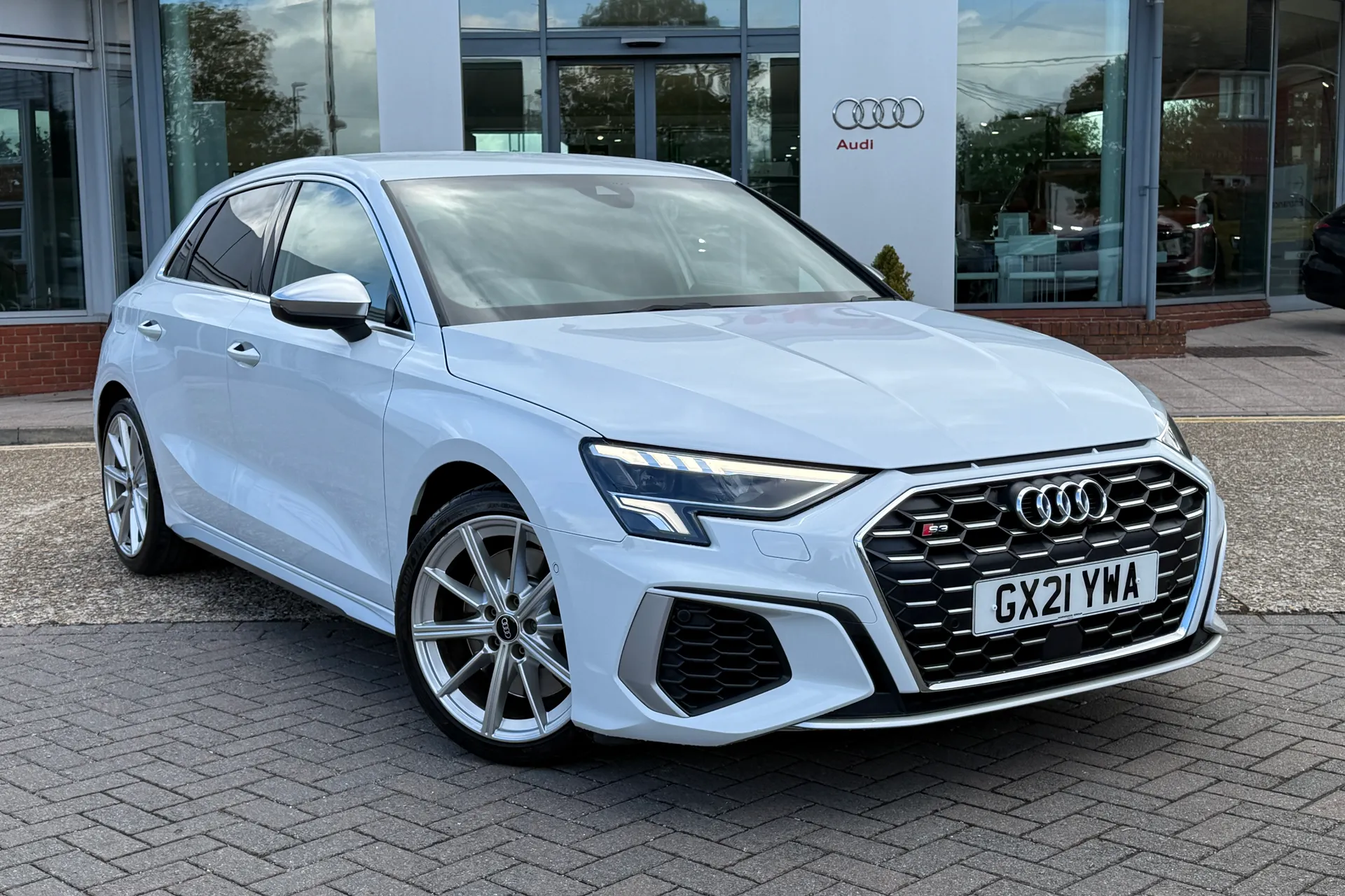 Audi A3 thumbnail image number 27
