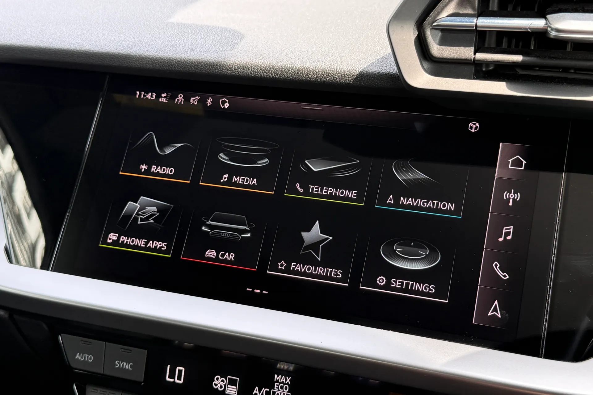 Audi A3 thumbnail image number 22
