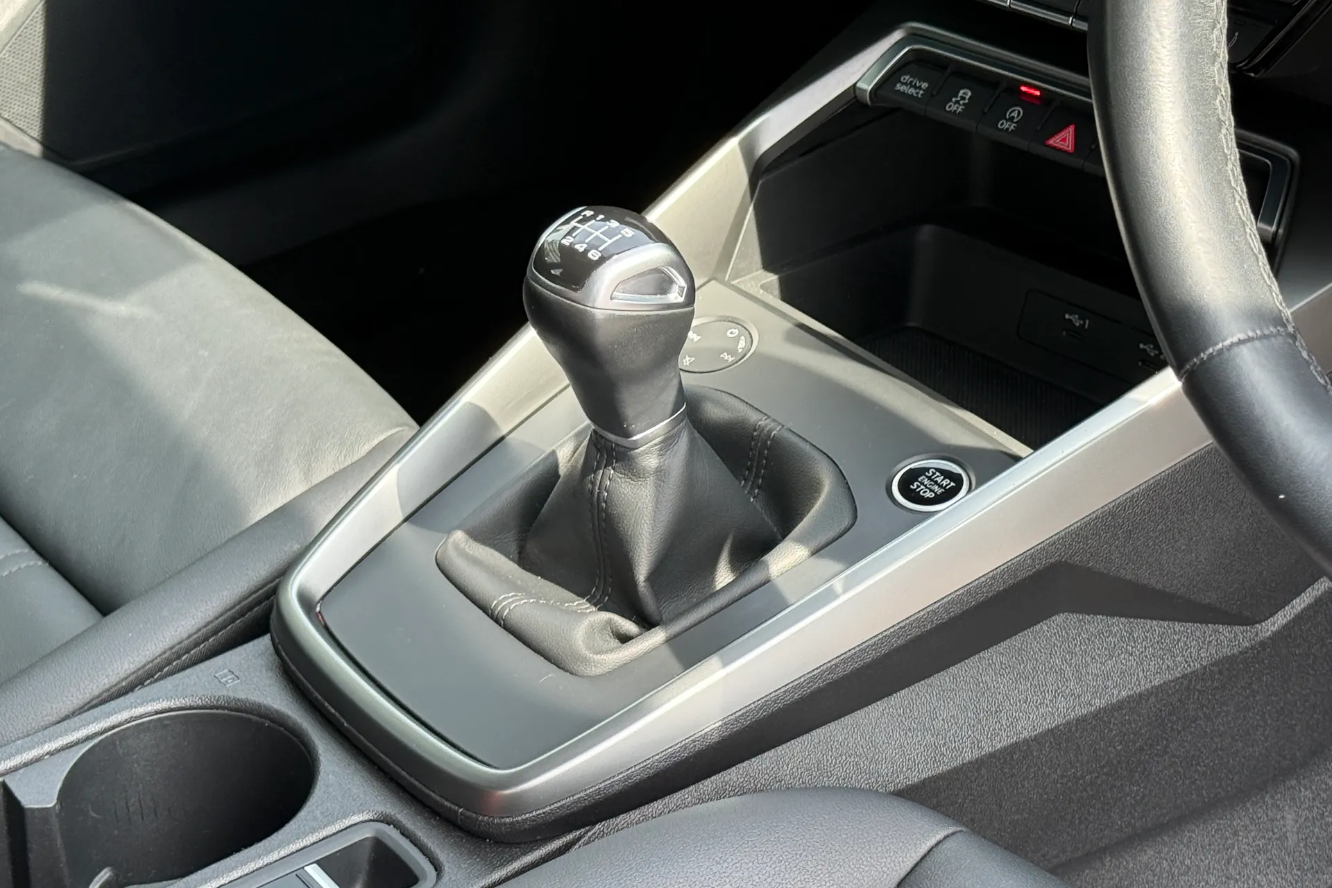 Audi A3 thumbnail image number 16