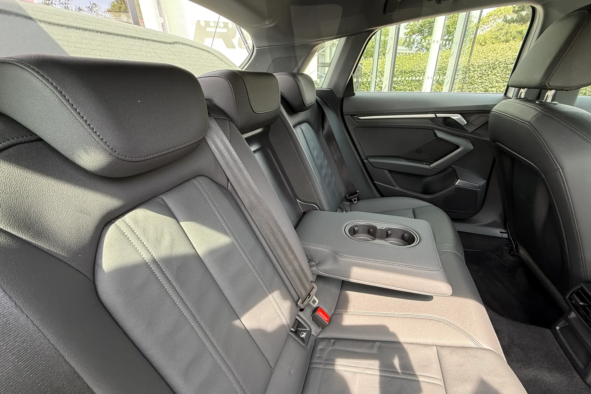 Audi A3 thumbnail image number 38