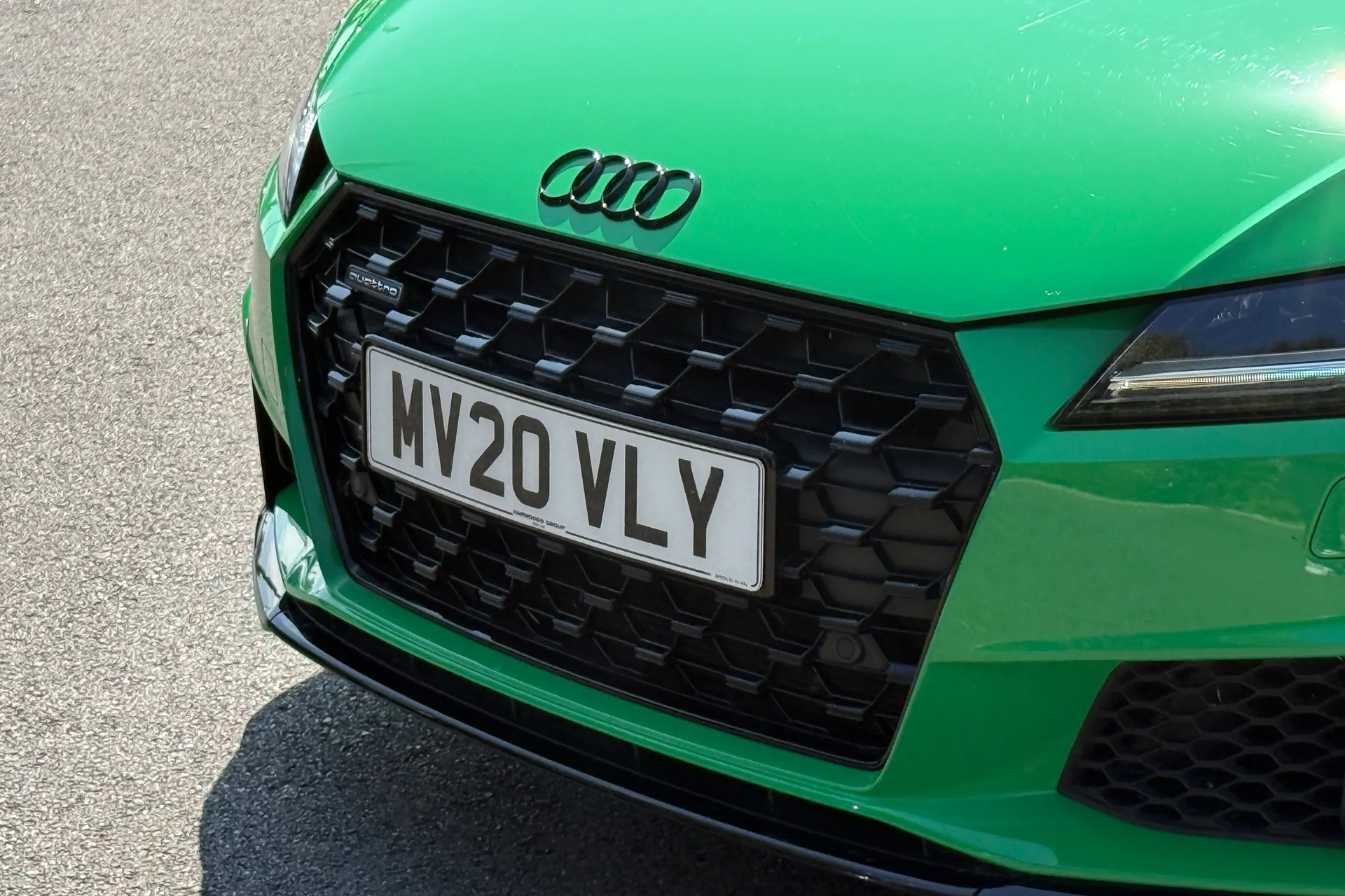 Audi TT thumbnail image number 33