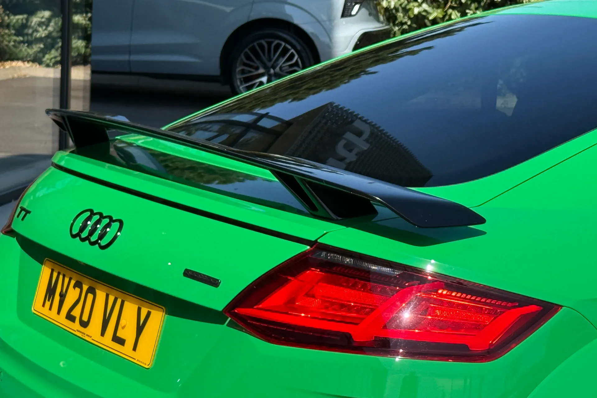 Audi TT thumbnail image number 17