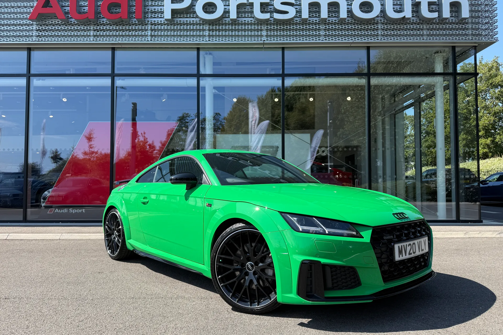 Audi TT focused image