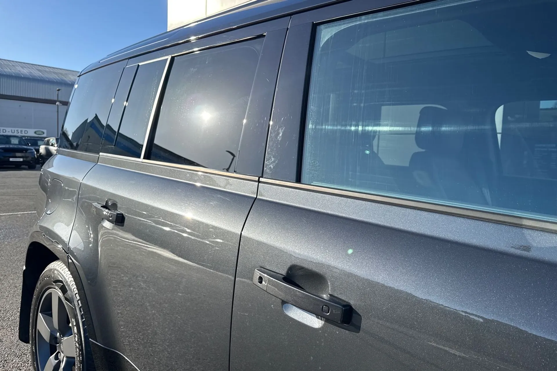 LAND ROVER DEFENDER thumbnail image number 27