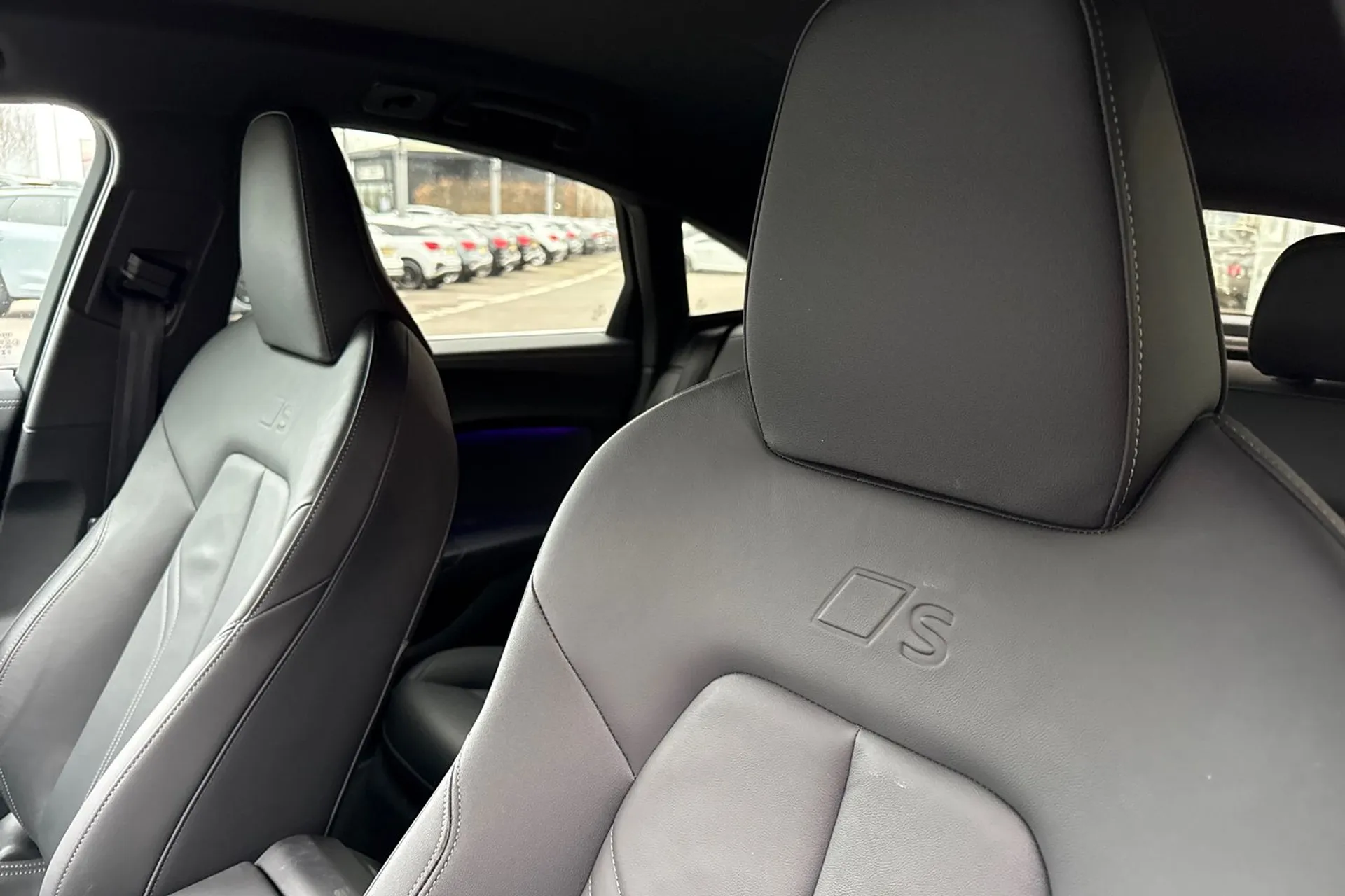 Audi A5 thumbnail image number 44