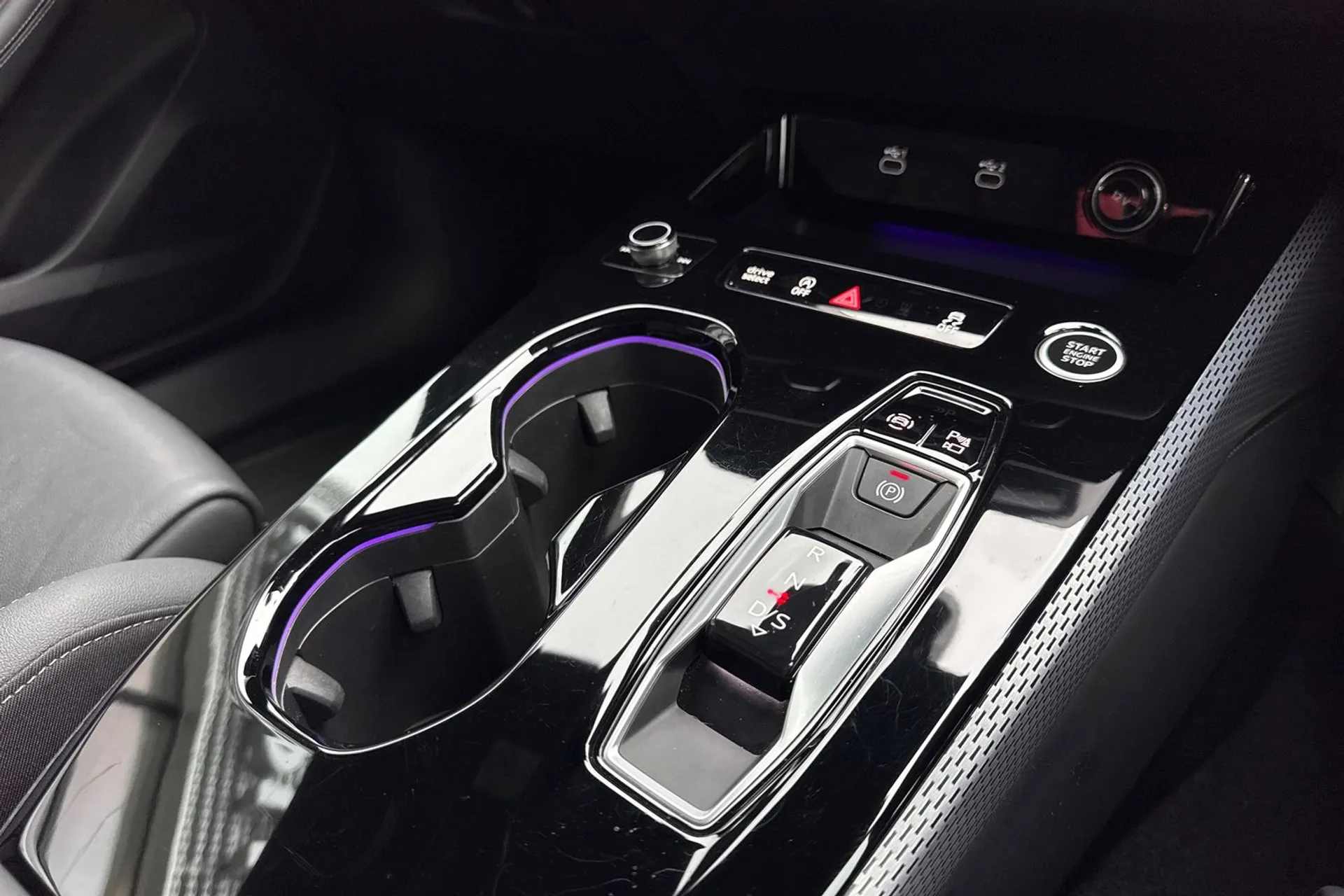 Audi A5 thumbnail image number 27