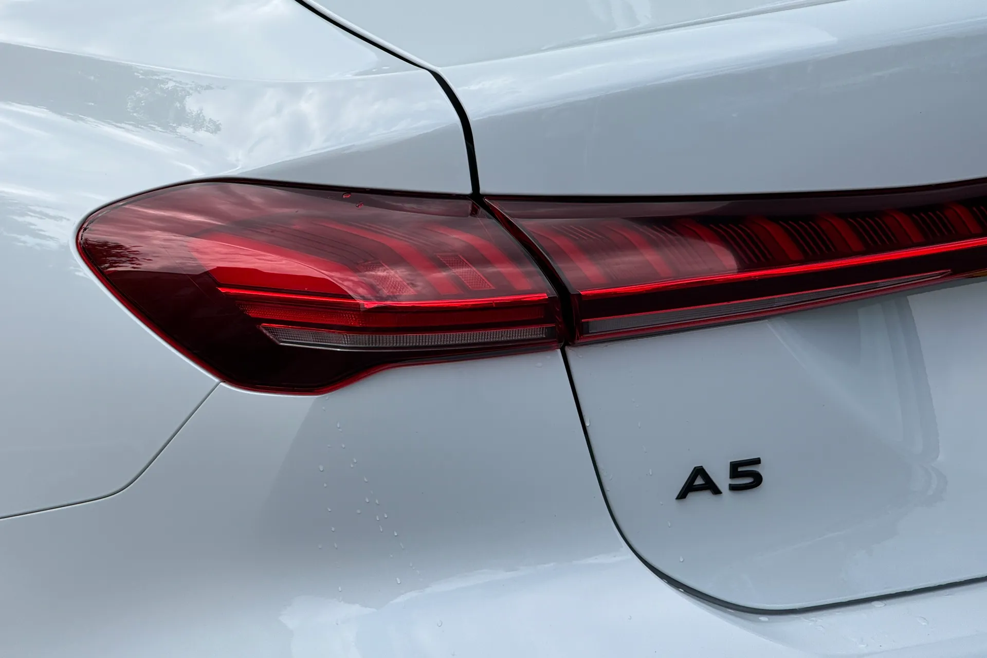 Audi A5 thumbnail image number 47