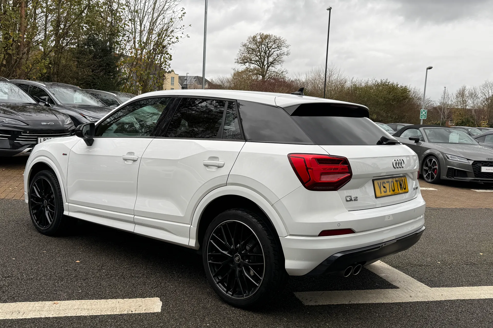 Audi Q2 thumbnail image number 6