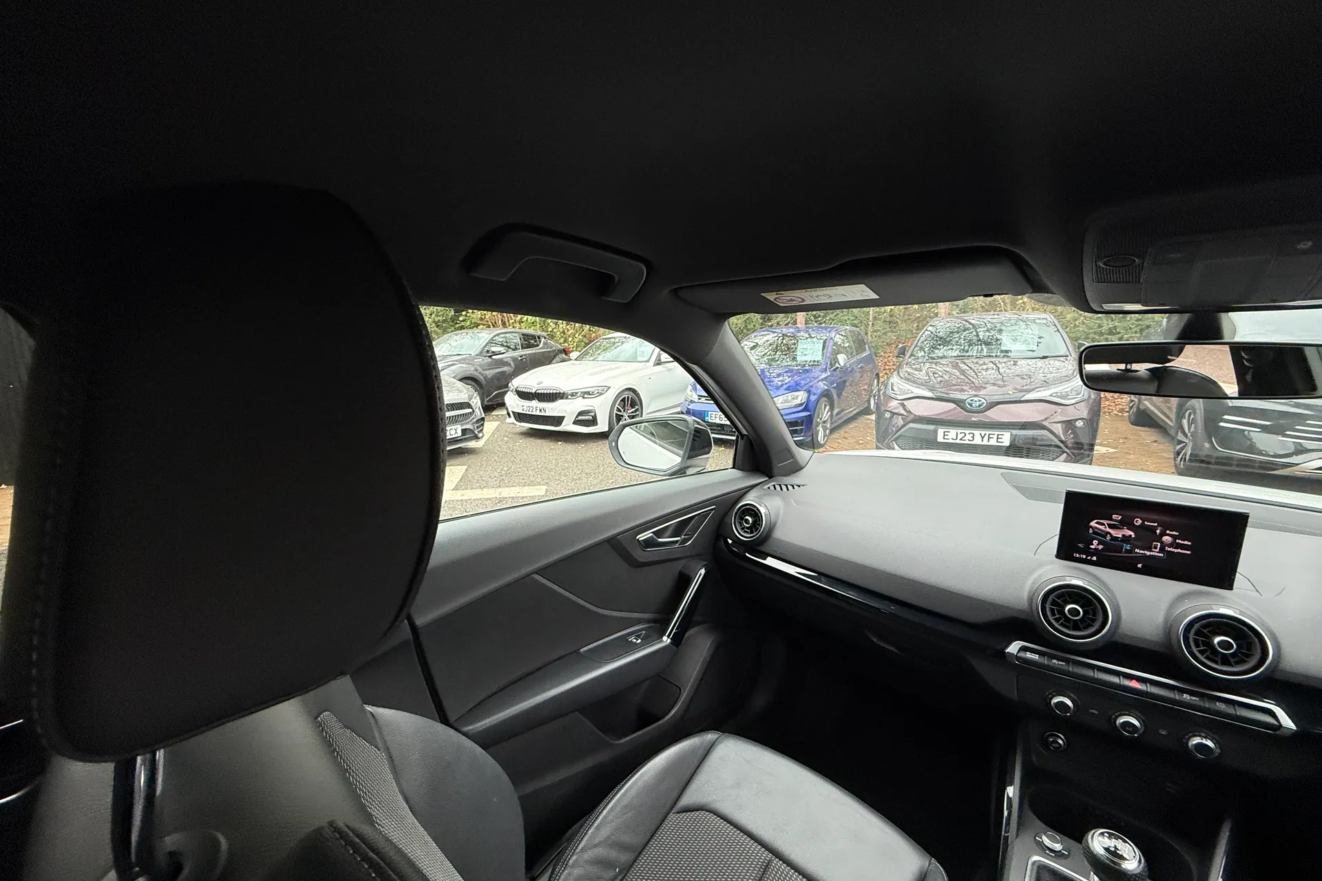 Audi Q2 thumbnail image number 34