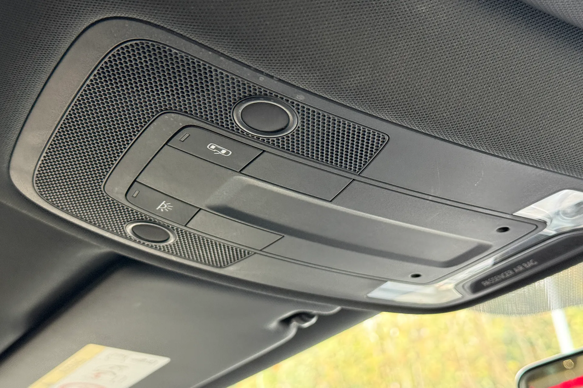 Audi Q2 thumbnail image number 26