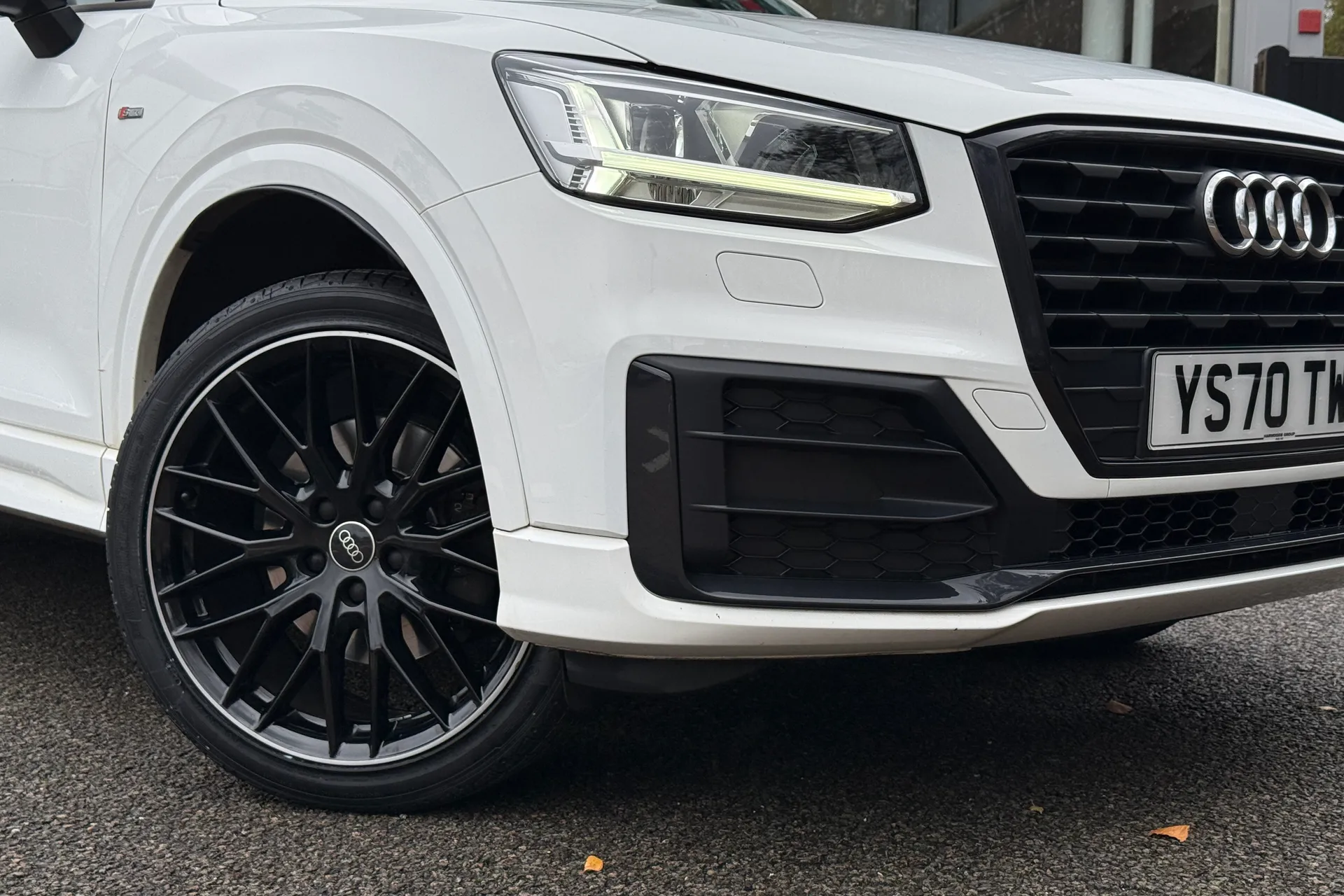 Audi Q2 thumbnail image number 9
