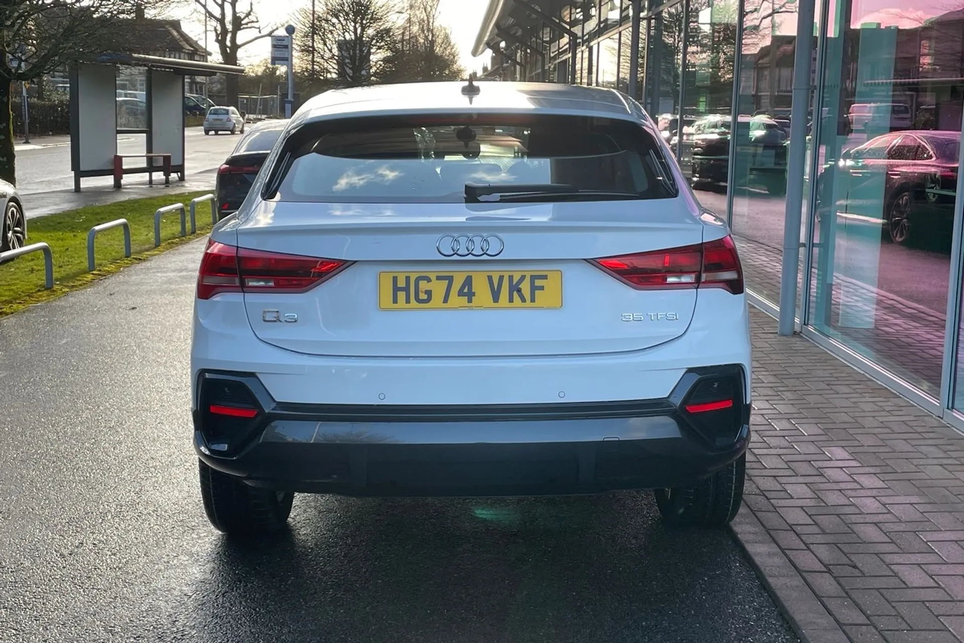 Audi Q3 thumbnail image number 8