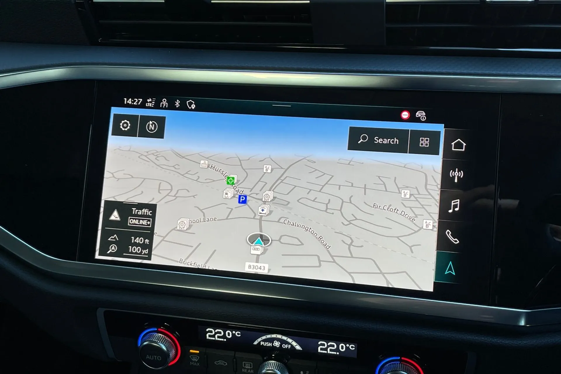 Audi Q3 thumbnail image number 3