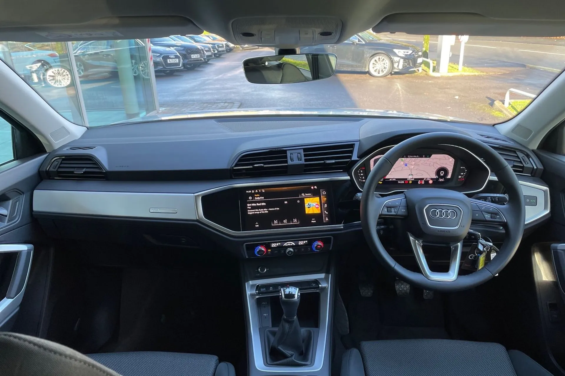 Audi Q3 thumbnail image number 4