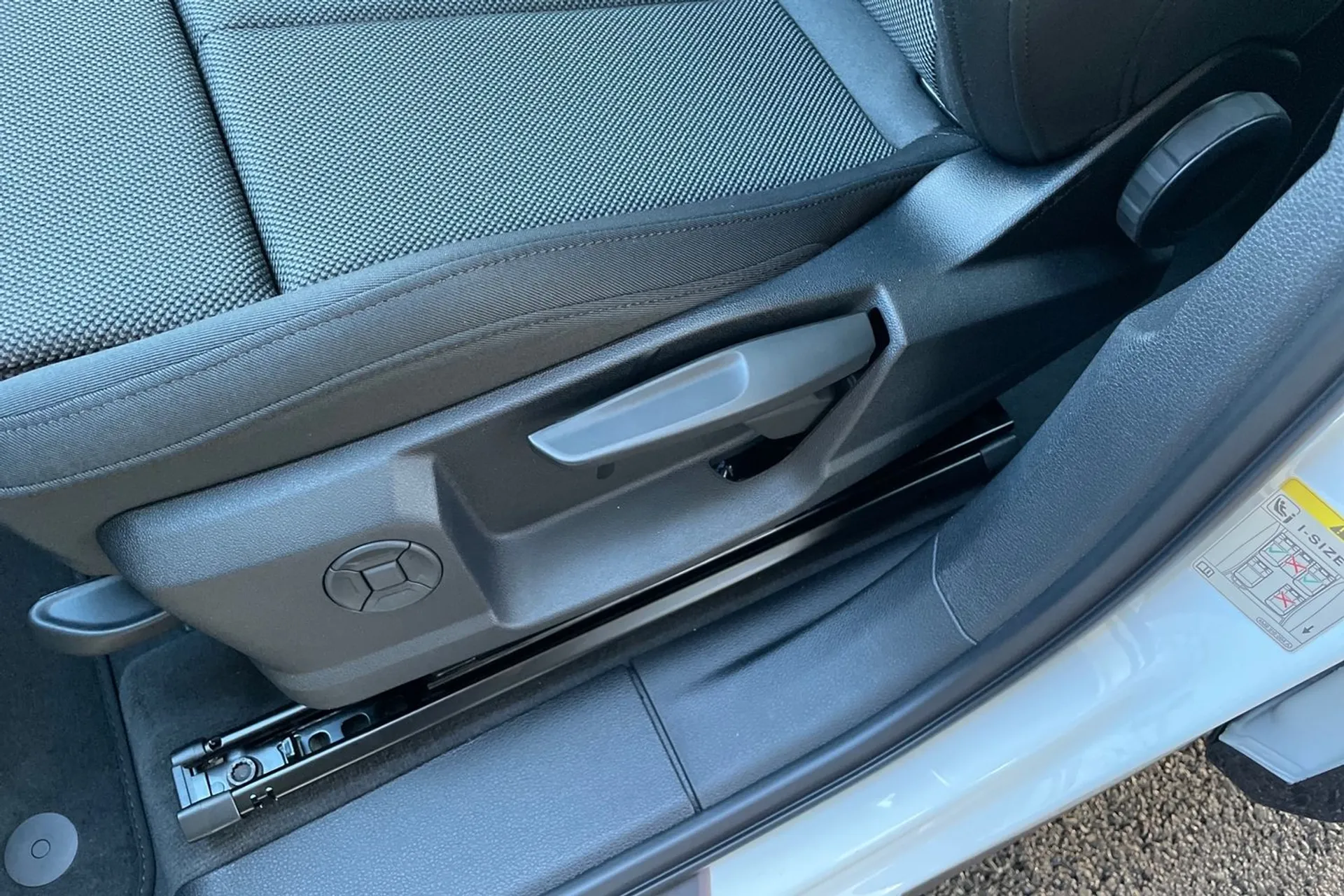 Audi Q3 thumbnail image number 29